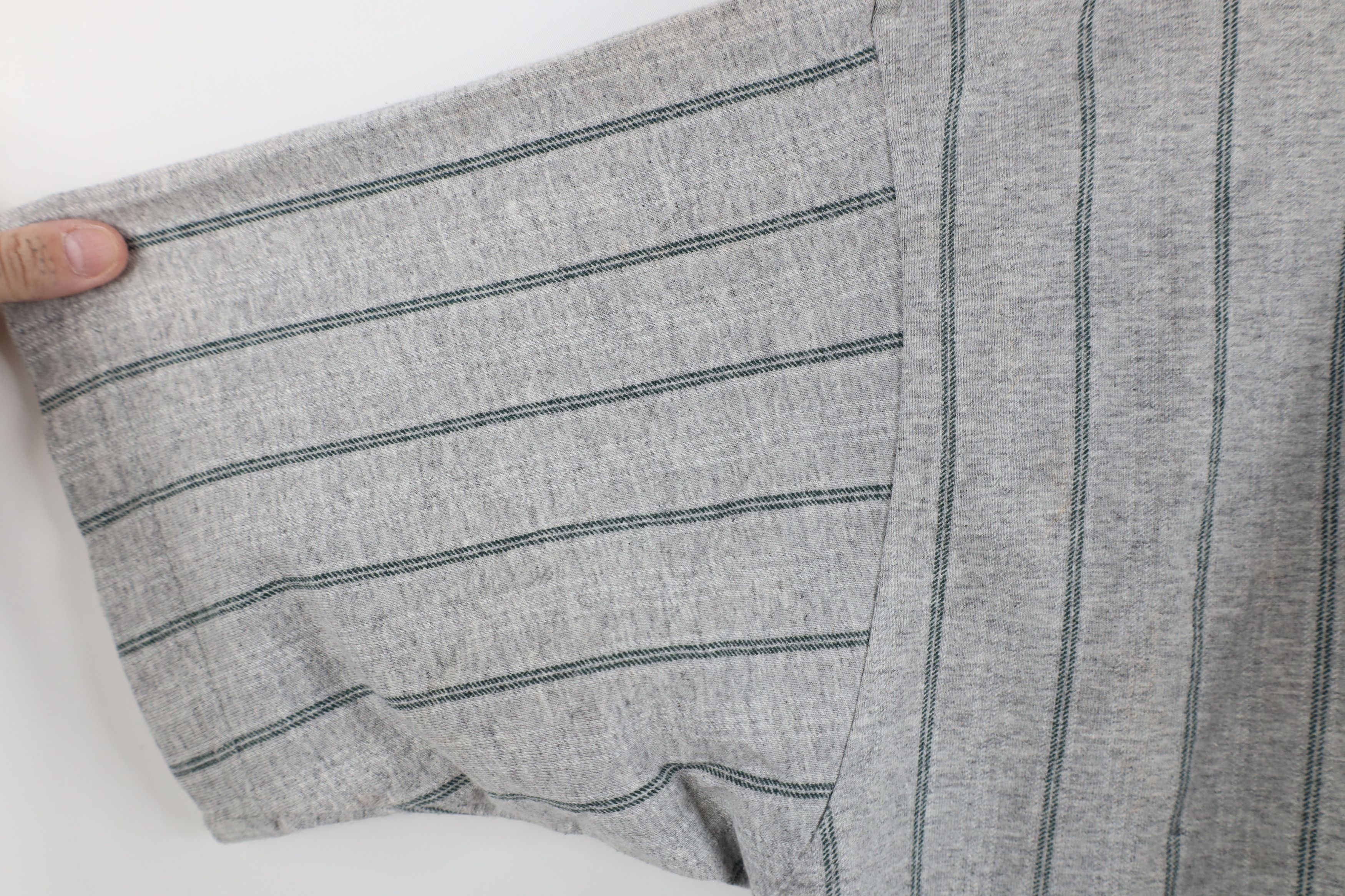 Vintage Vintage 90s Streetwear Short Sleeve Henley T-Shirt Gray Size US XL / EU 56 / 4 - 7 Thumbnail