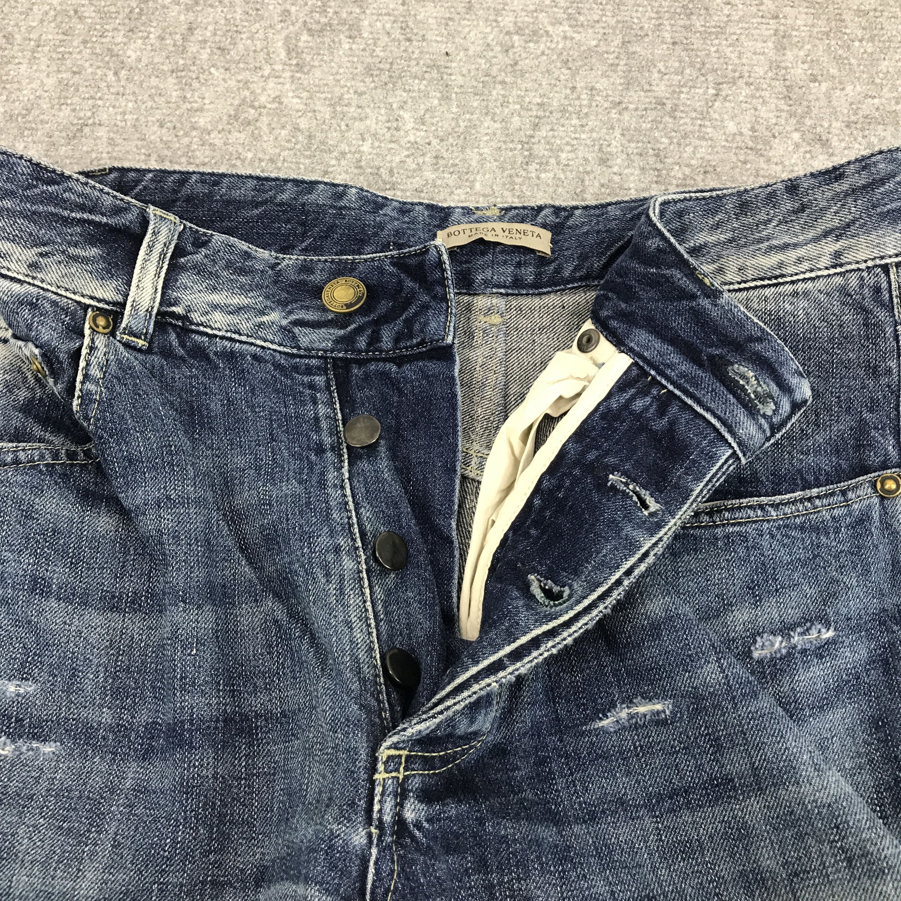 Bottega Veneta × Vintage Vintage Bottega veneta Distressed denim jeans pants Size US 30 / EU 46 - 12 Thumbnail
