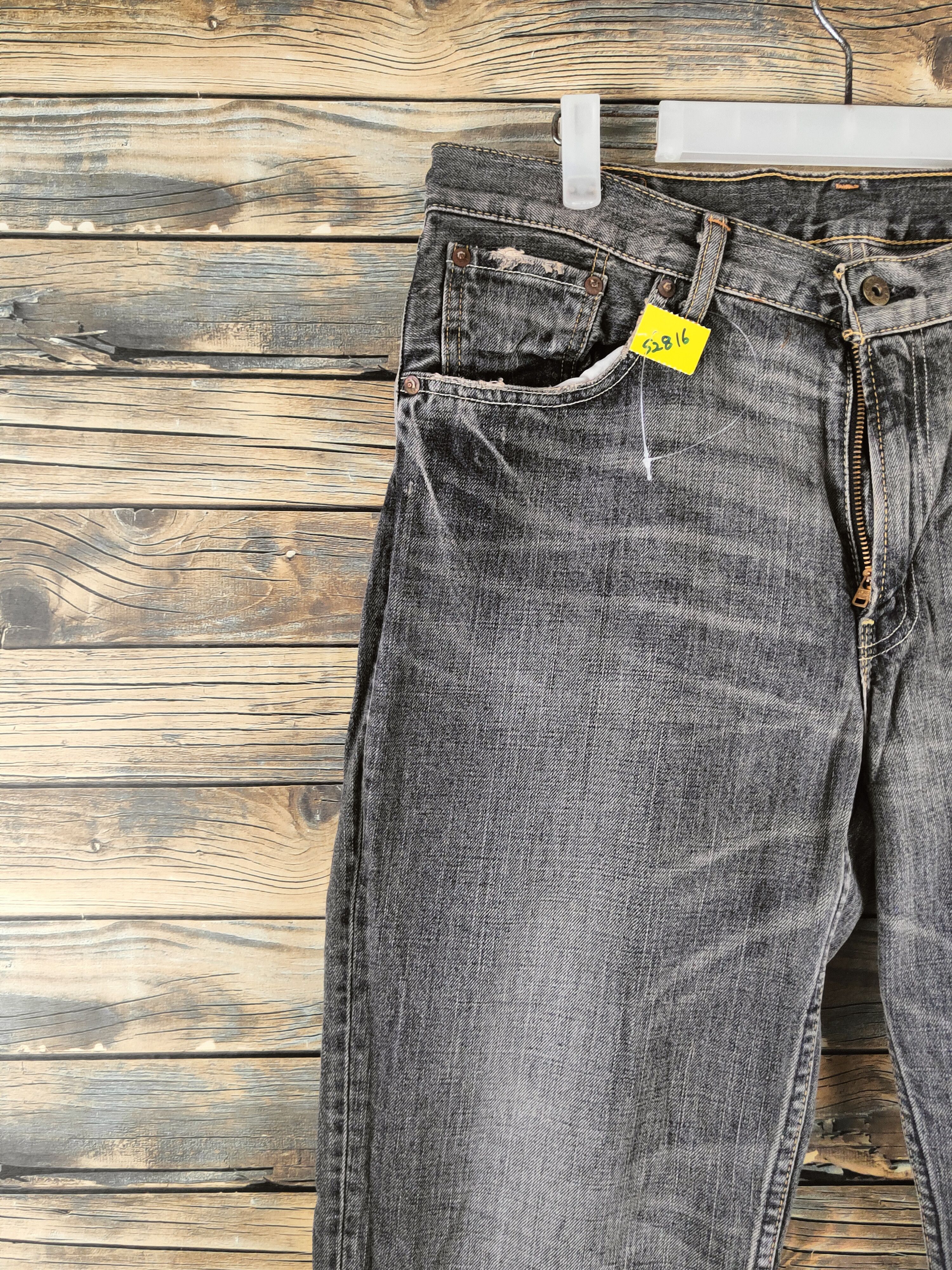 Levi's Levi's Black Distressed Ripped Jeans #S2816 Size US 36 / EU 52 - 3 Thumbnail