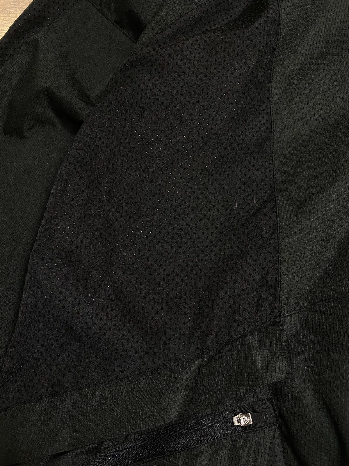 Nike Nike MAX LTD Windbreaker Jacket (Size L) Size US L / EU 52-54 / 3 - 8 Thumbnail