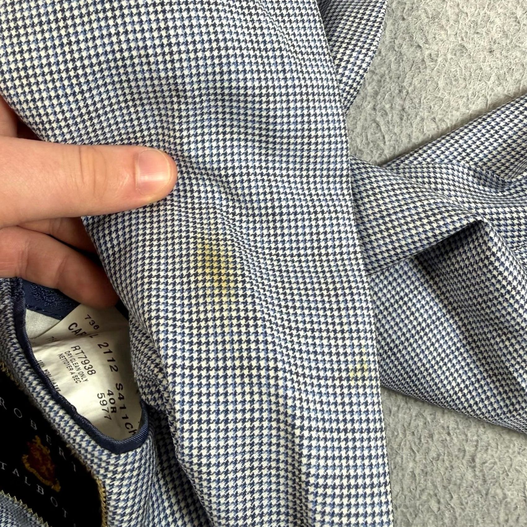 Robert Talbott Robert Talbott Wool Carmel Blazer Sport Coat Mens 40R Gray Check Two-Button Notch Lapel Jacket/Coat Regular Size 40R - 5 Thumbnail