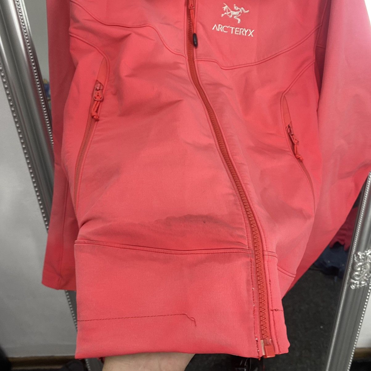 Arc'teryx Vintage Arcteryx CorpCore soft shell jacket Size L / US 10 / IT 46 - 5 Thumbnail