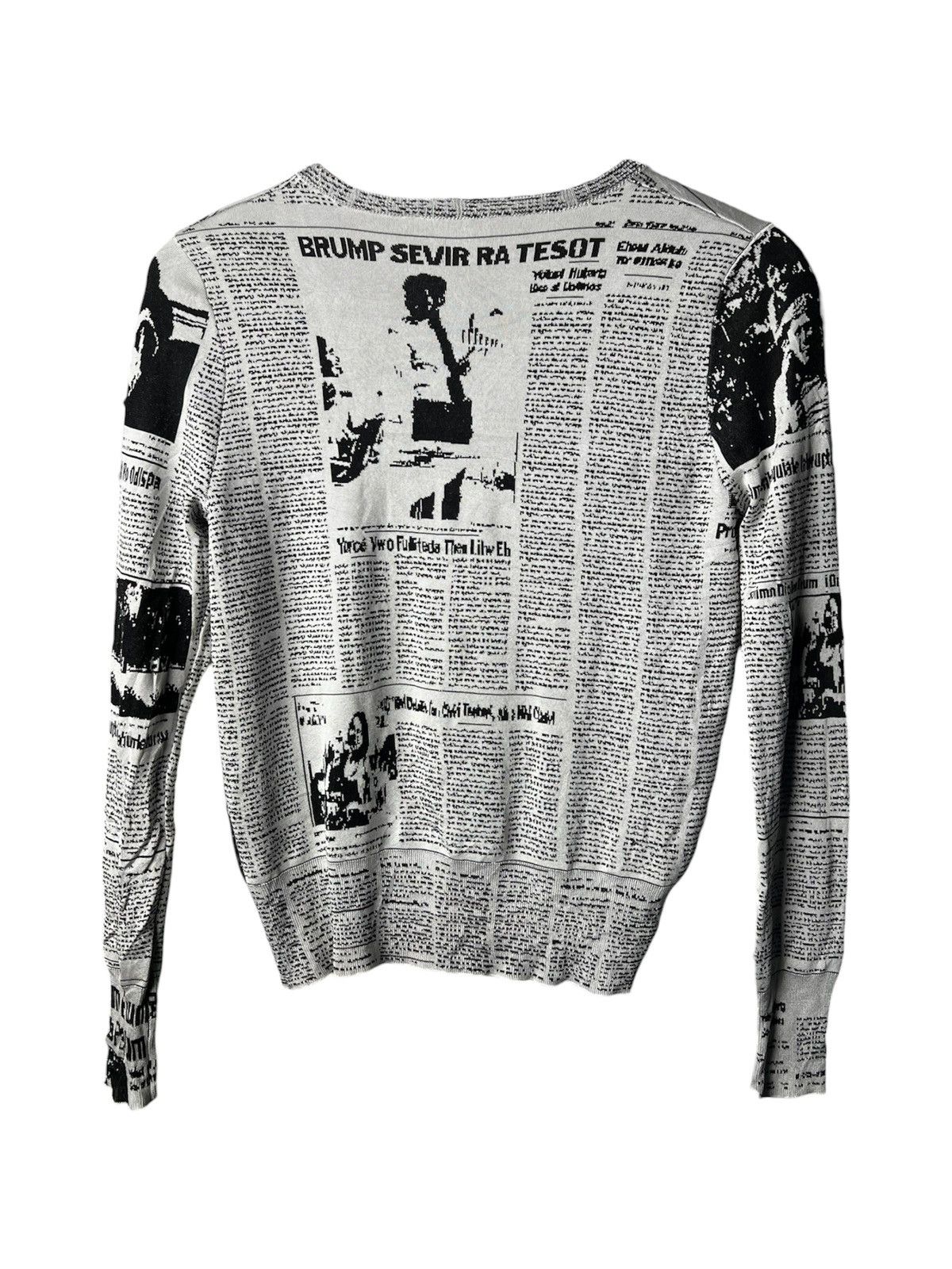 Balenciaga 2017 Balenciaga Newspaper Knit Cardigan Size US XS / EU 42 / 0 - 1 Thumbnail