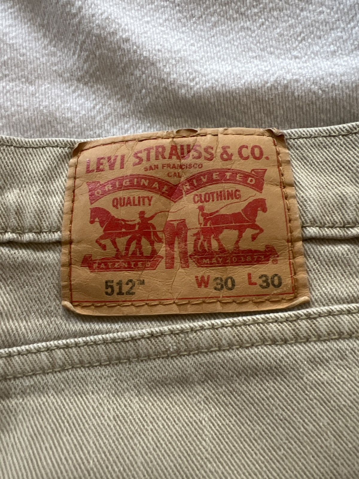 Levi's 30x30 Levis khaki pants Size US 30 / EU 46 - 1 Thumbnail