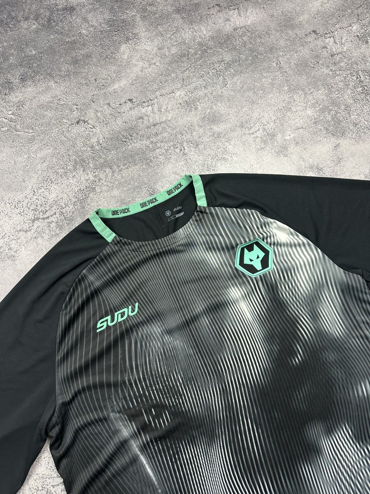 Other Wolverhampton 2024/2025 Sudu Coaches Soccer Training Jersey Size US L / EU 52-54 / 3 - 6 Thumbnail