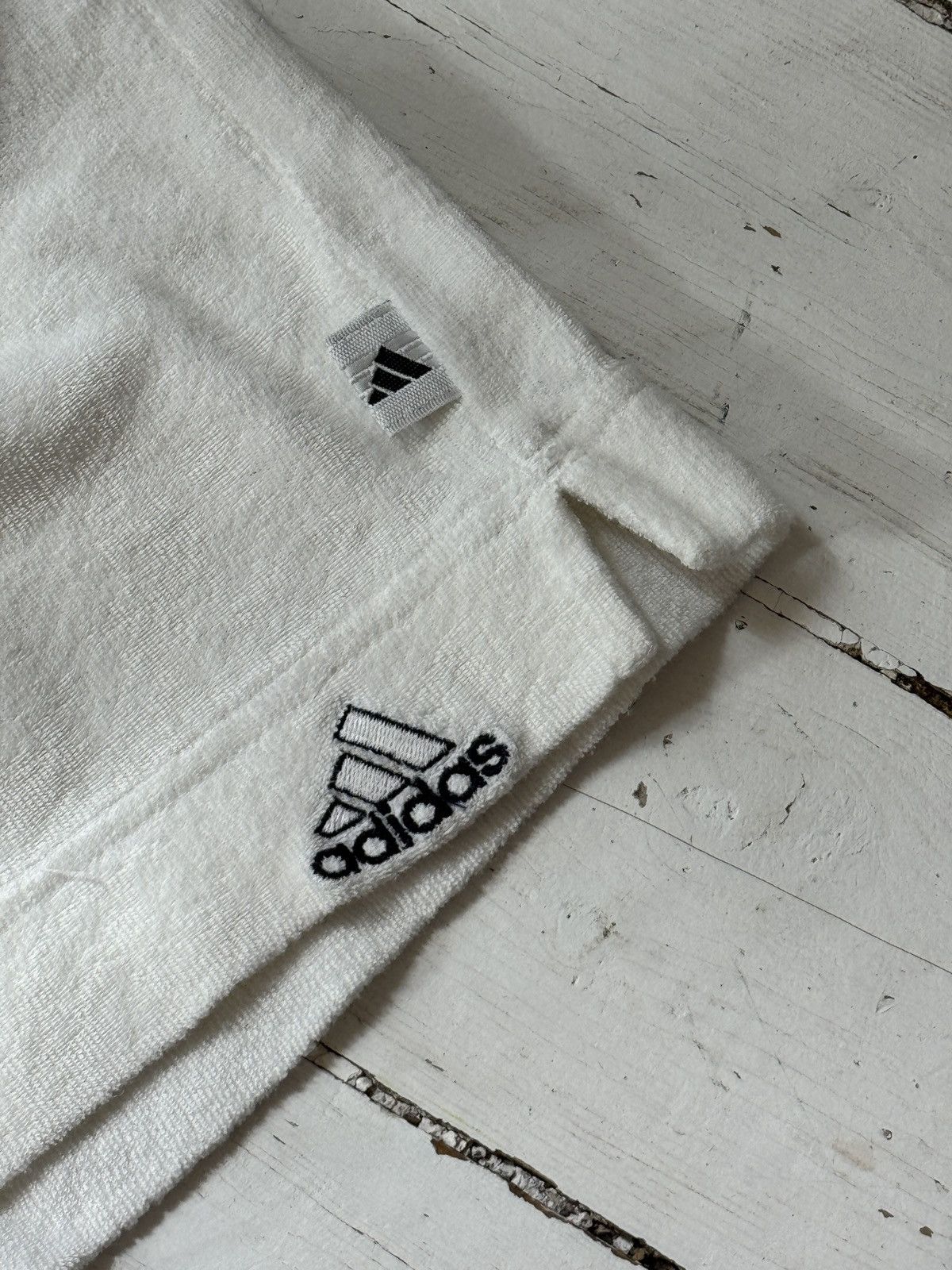Adidas VINTAGE ADIDAS PLUSH Y2K SHORTS Size 30" / US 8 / IT 44 - 4 Thumbnail