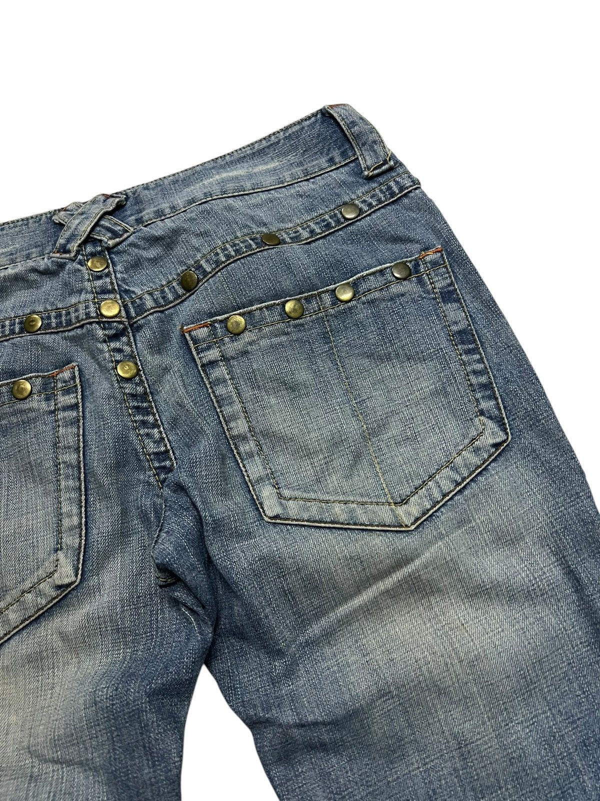 Japanese Brand Flare Jeans Vanquish Distressed Mud Wash Jean Like Kapital Size US 31 - 12 Thumbnail