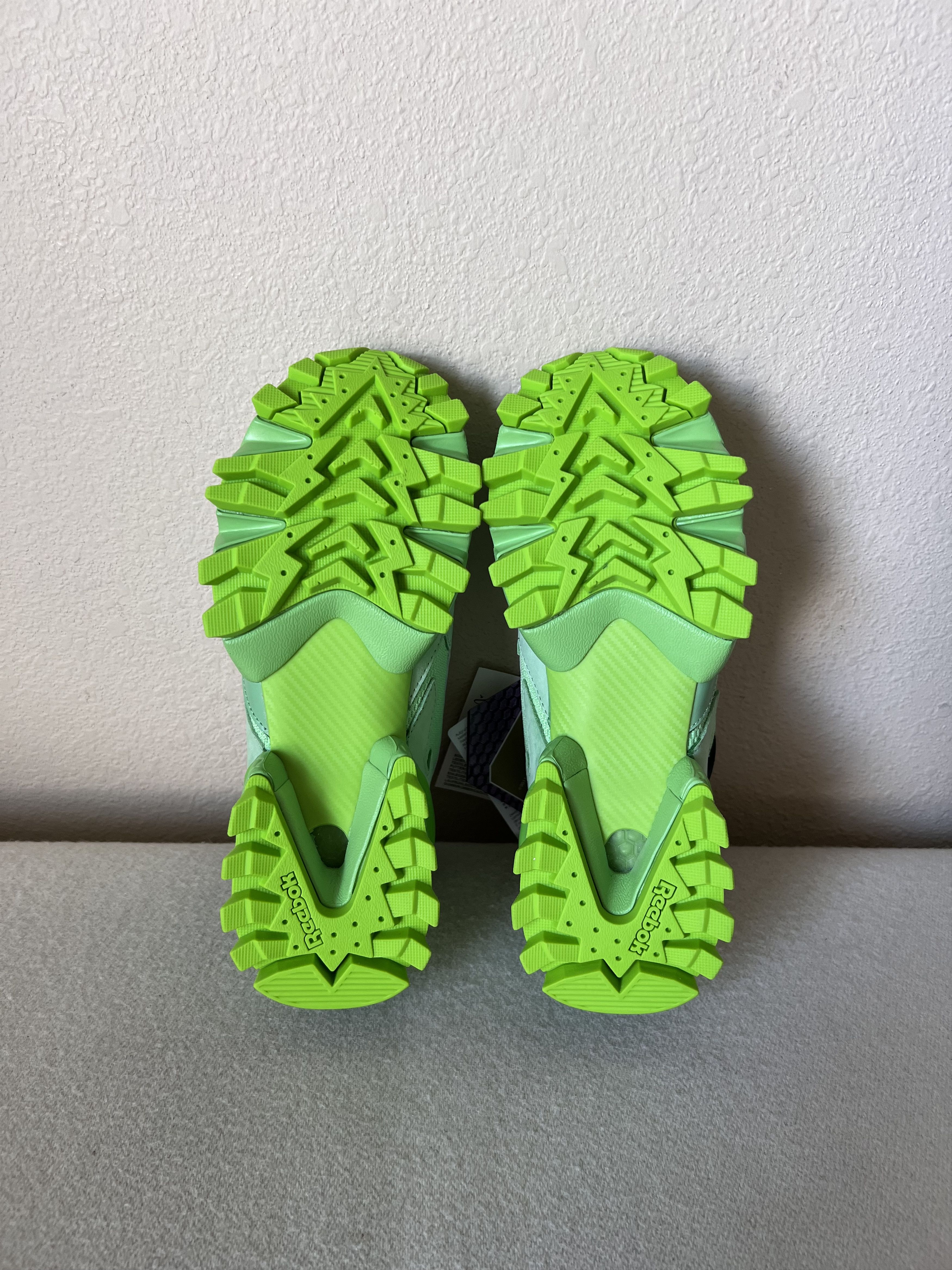 Pyer Moss × Reebok Pyer Moss Reebok Experiment 4 Trail Fury in Celadon Green Size US 7 / IT 37 - 6 Thumbnail