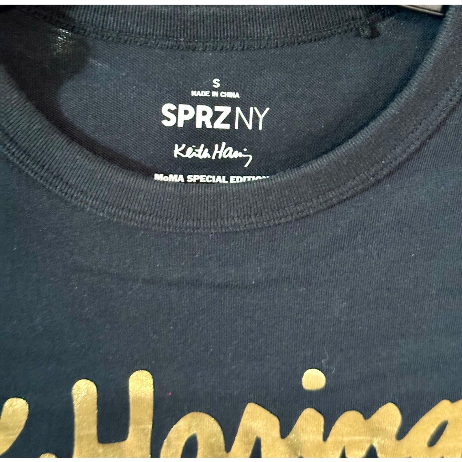 Keith Haring Keith Haring Gold Batdog | Small | MoMA SPRZ NY | Rare Size US S / EU 44-46 / 1 - 2 Thumbnail