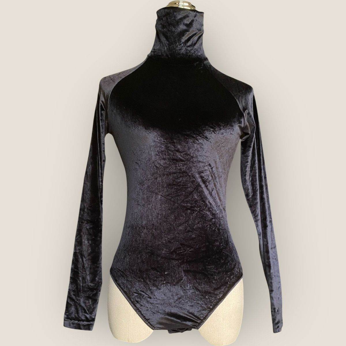 Gucci Vintage 1994 Tom Ford Era Stretch Velvet Bodysuit Size M / US 6-8 / IT 42-44 - 1 Thumbnail