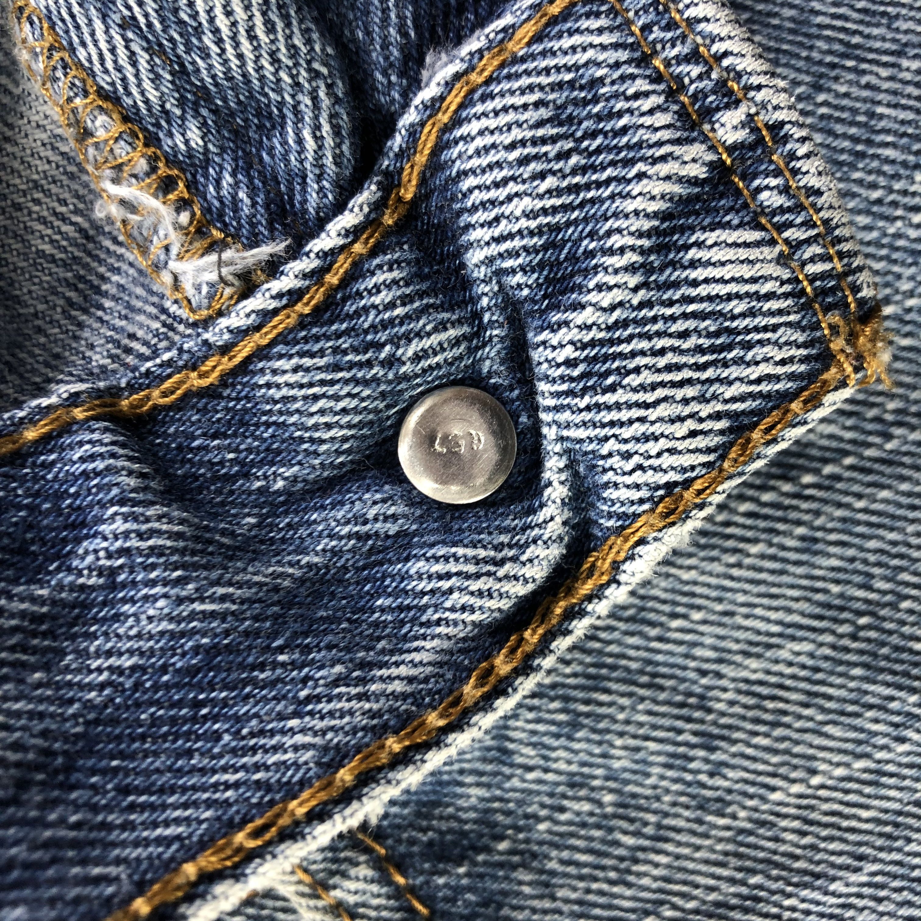 Levi's × Vintage Vintage Blue Wash Levis 505 Jeans-JM3459 Size 33" - 8 Thumbnail
