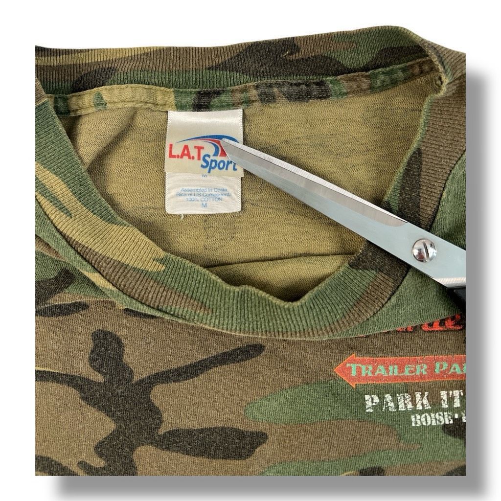 Other Vintage LAT Sport Single Stitch Camo Donnie Mac’s Trailer Pa Size US M / EU 48-50 / 2 - 8 Thumbnail