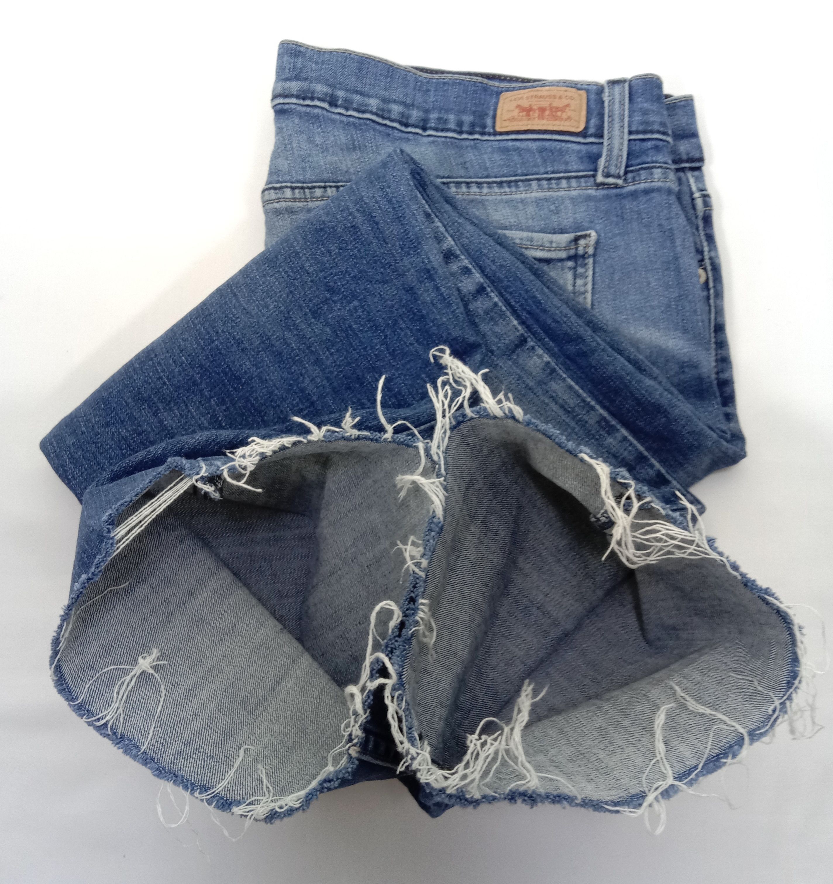Levi's Vintage Levi's 524 Jeans Distressed Denim Size 34" / US 12 / IT 48 - 18 Thumbnail