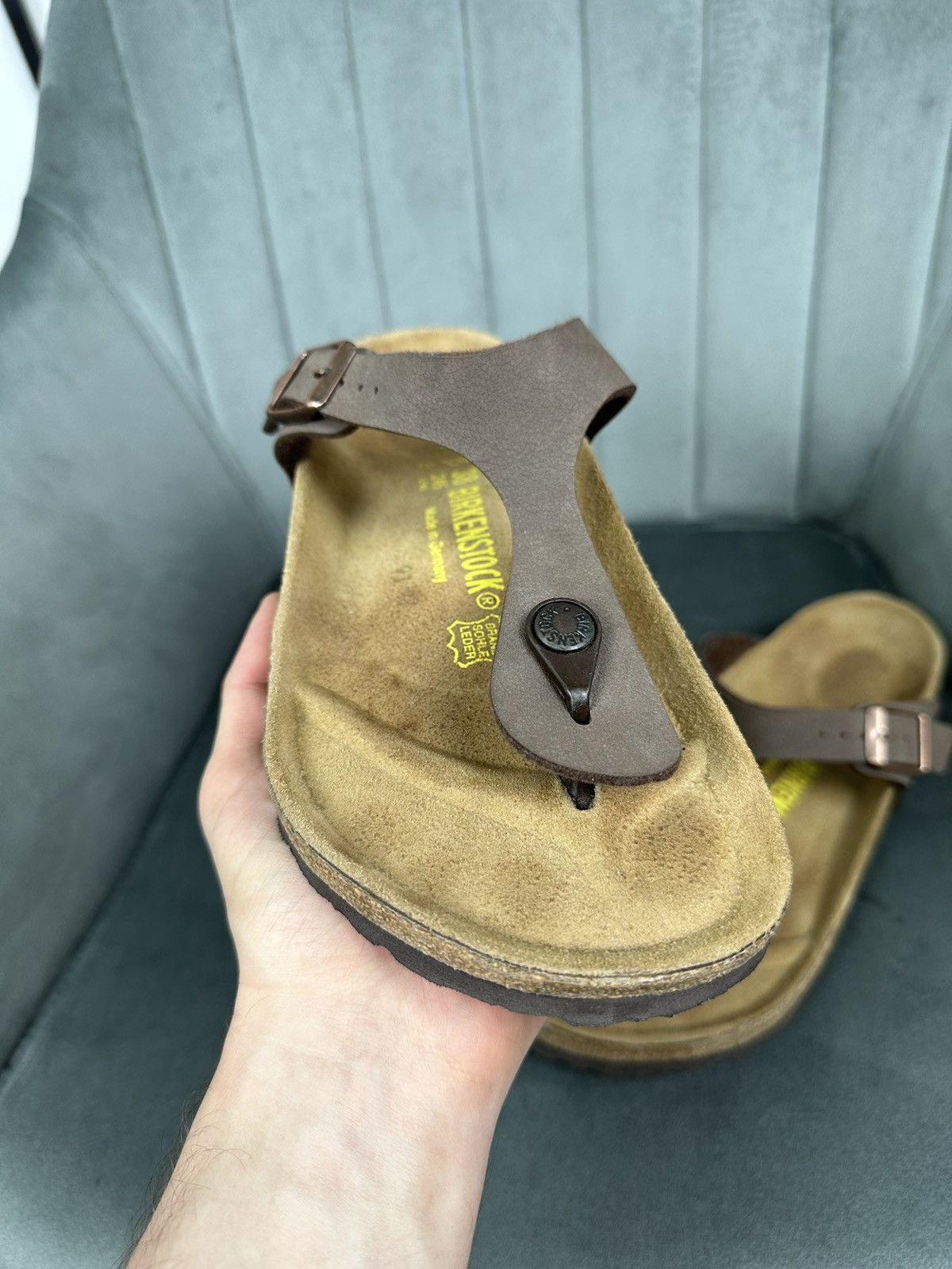 Birkenstock Birkenstock Gizeh Moca Birko-flor Women’s Brown size 38 Size US 8 / IT 38 - 8 Thumbnail