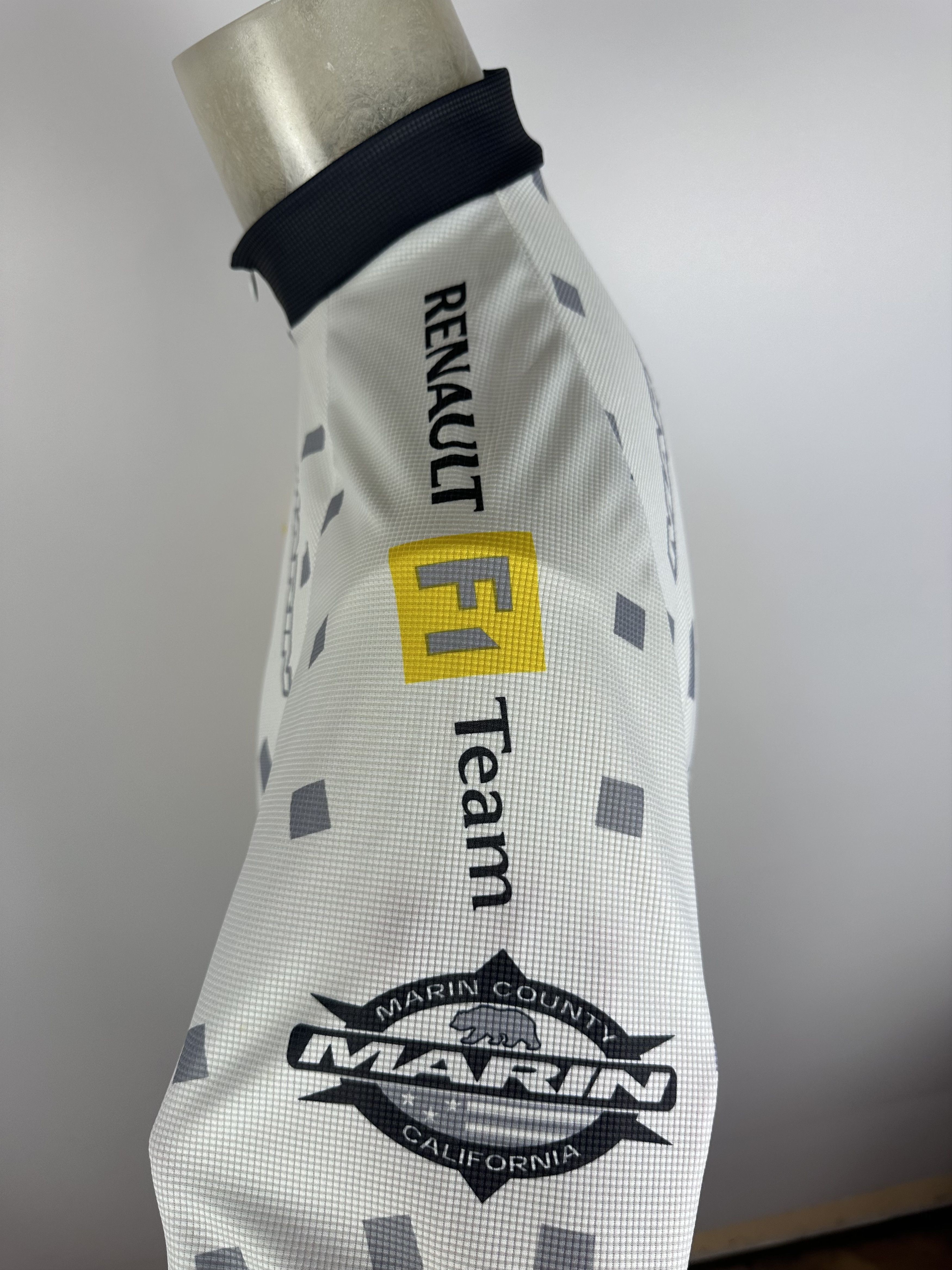Formula 1 Renault F1 Team Cycling Jersey Collection Shirt Parentini XL Size US XL / EU 56 / 4 - 6 Thumbnail