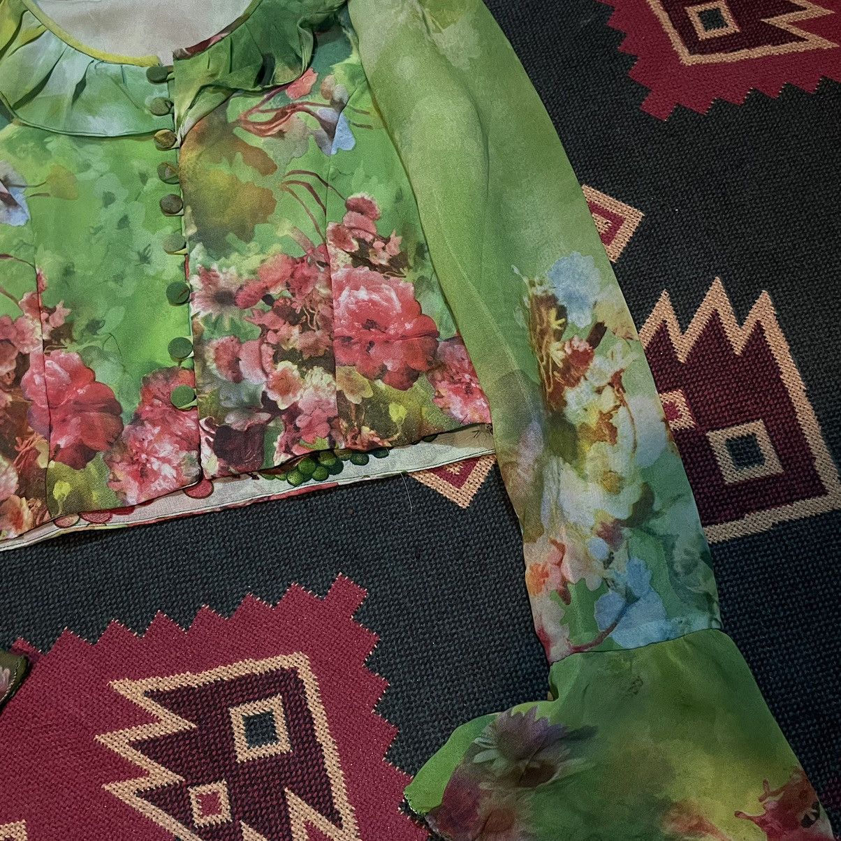 20471120 × Japanese Brand × Vintage Japanese Psychedelic Floral Silk Crop Top Size S / US 4 / IT 40 - 2 Thumbnail