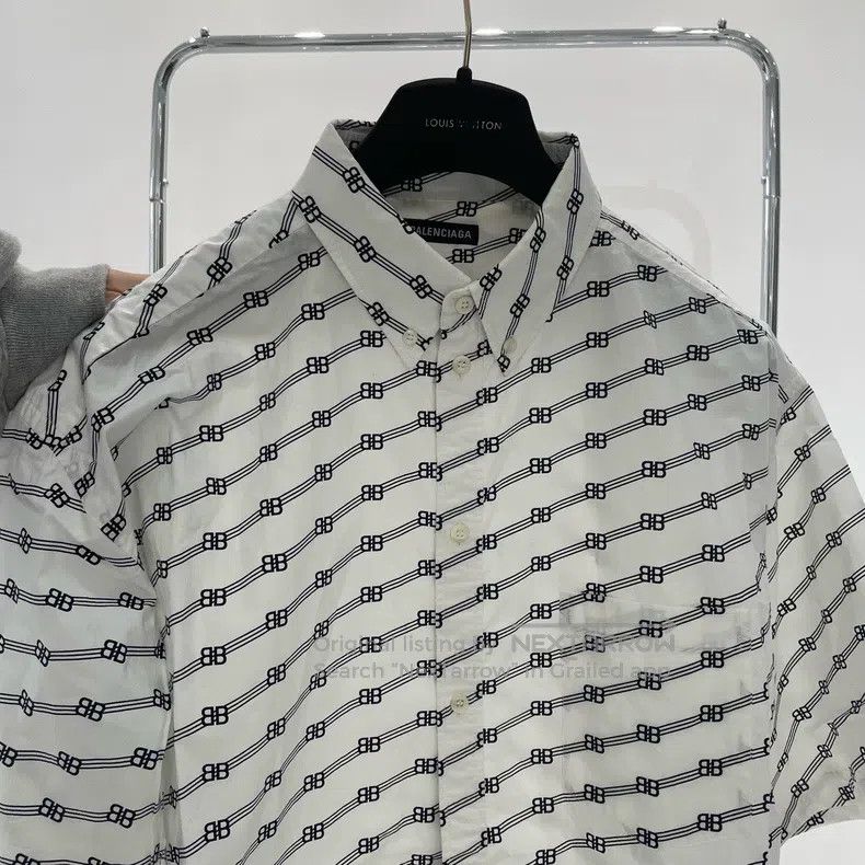 Balenciaga Balenciaga size 39 Black and White Logo Short Sleeve Shirt Size US M / EU 48-50 / 2 - 5 Thumbnail