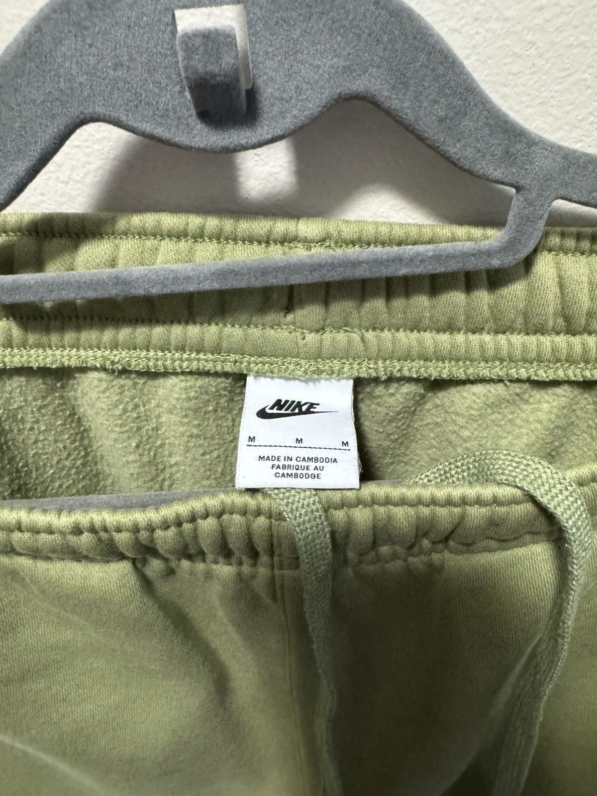 Nike Nike Men’s Sportswear Club Fleece Cargo Pants Size US 32 / EU 48 - 3 Thumbnail