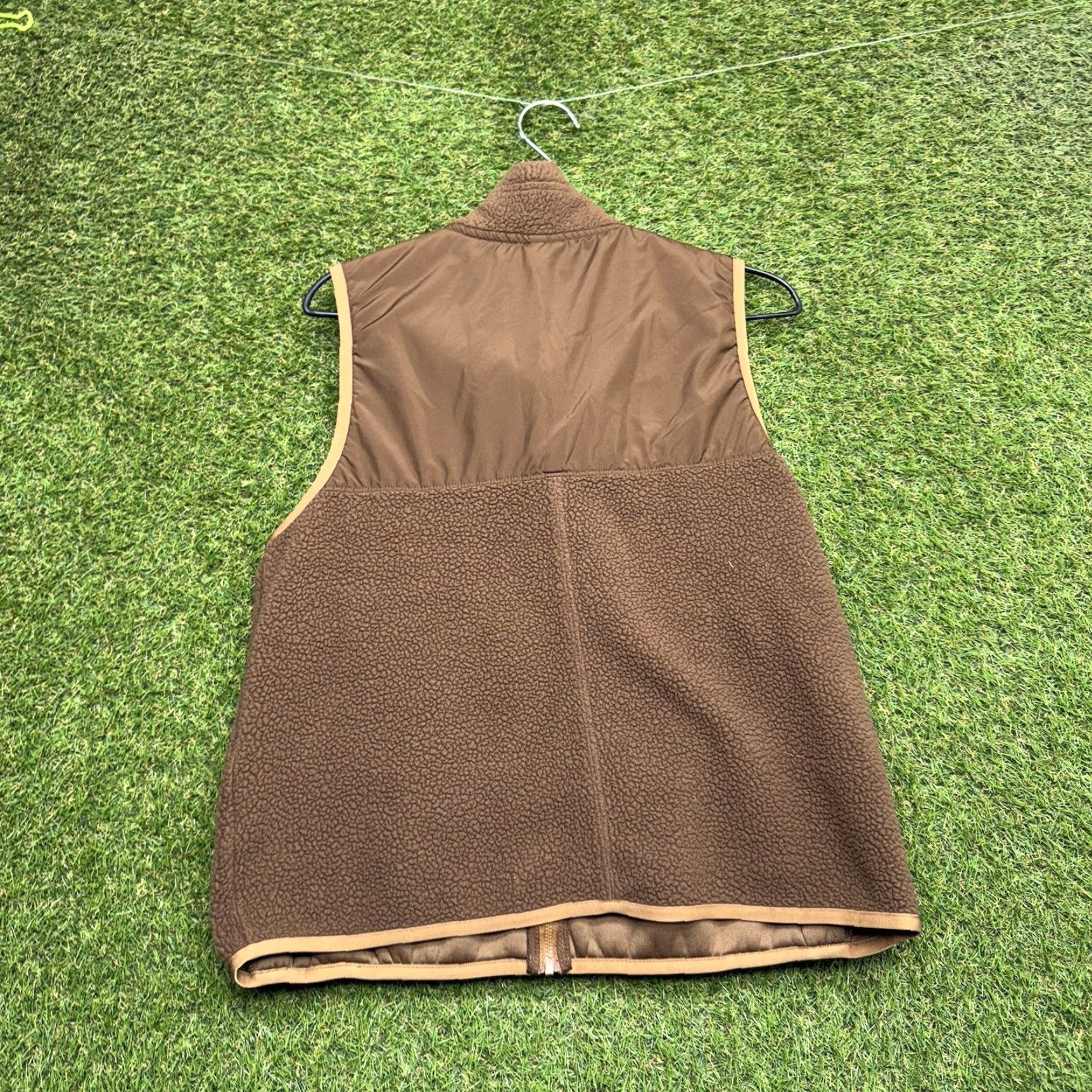 Nike Nike Vest Womens Large Teddy Brown Layering Utility Full Zip Sherpa Casual Size L / US 10 / IT 46 - 2 Thumbnail
