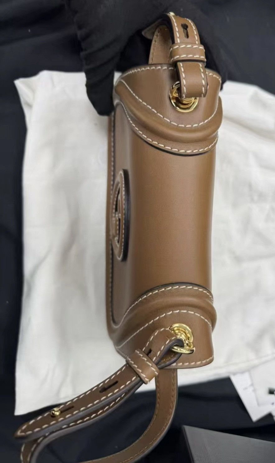 Gucci Gucci Blondie Brown Leather Saddle Bag. Size ONE SIZE - 6 Thumbnail