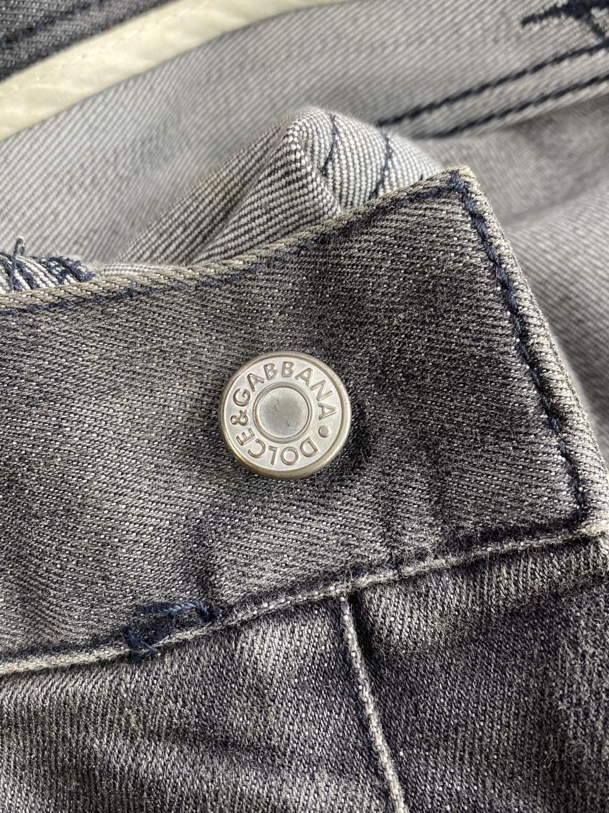 Dolce & Gabbana 2000’s Y2K Dolce Gabbana Dark Wash Regular Cut Denim Size US 35 - 3 Thumbnail