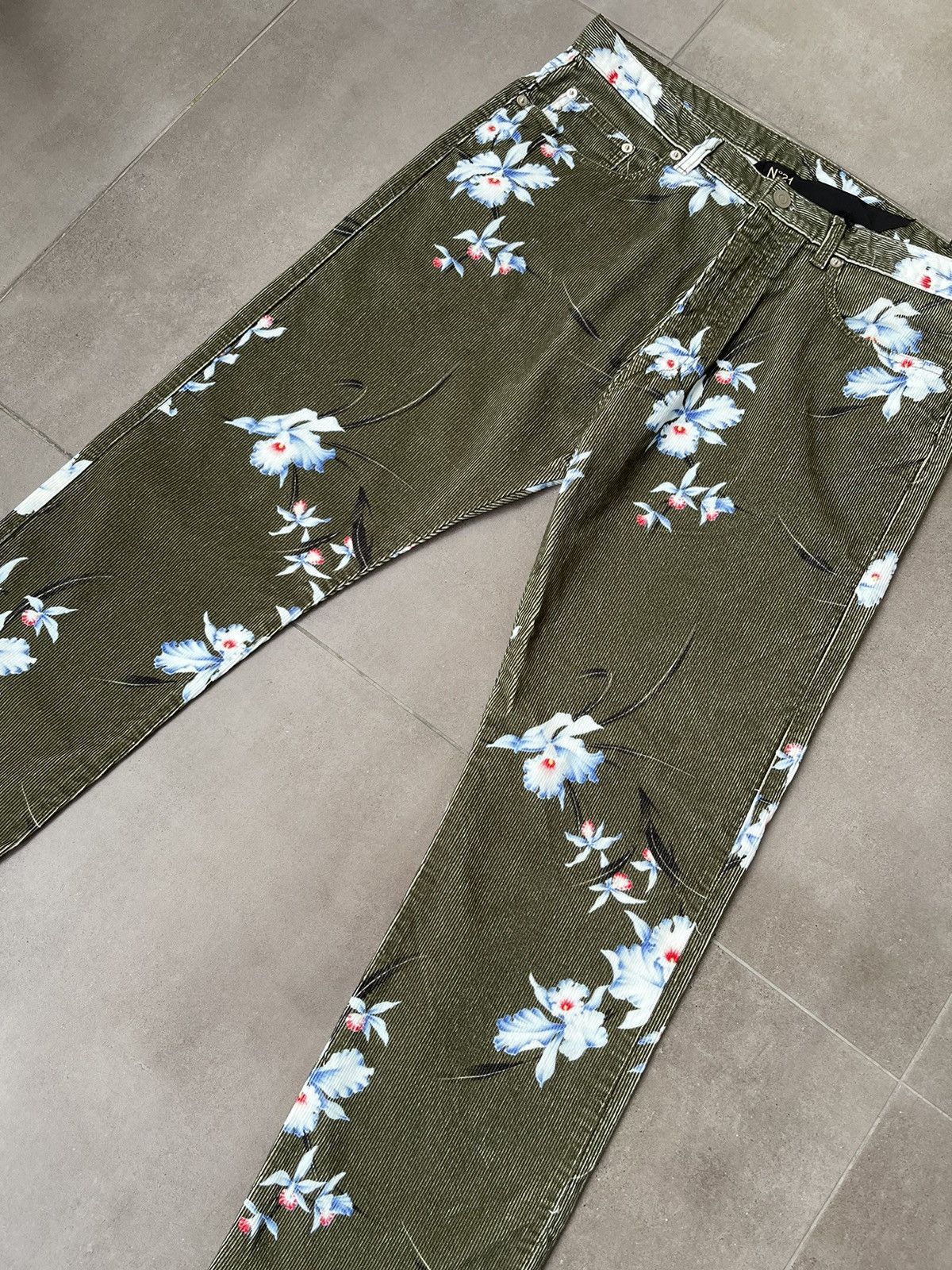 N21 !DS! FW22 N21 Floral Print Straight Leg Green Corduroy Pants Size US 32 / EU 48 - 10 Thumbnail