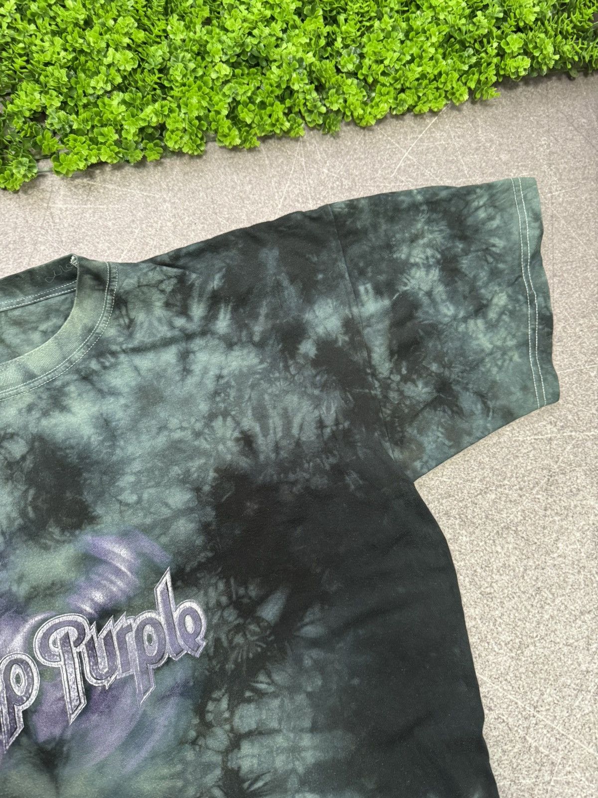 Band Tees Vintage 2000s Deep Purple Heavy Metal Band Tee tie dye Rock Size US L / EU 52-54 / 3 - 4 Thumbnail