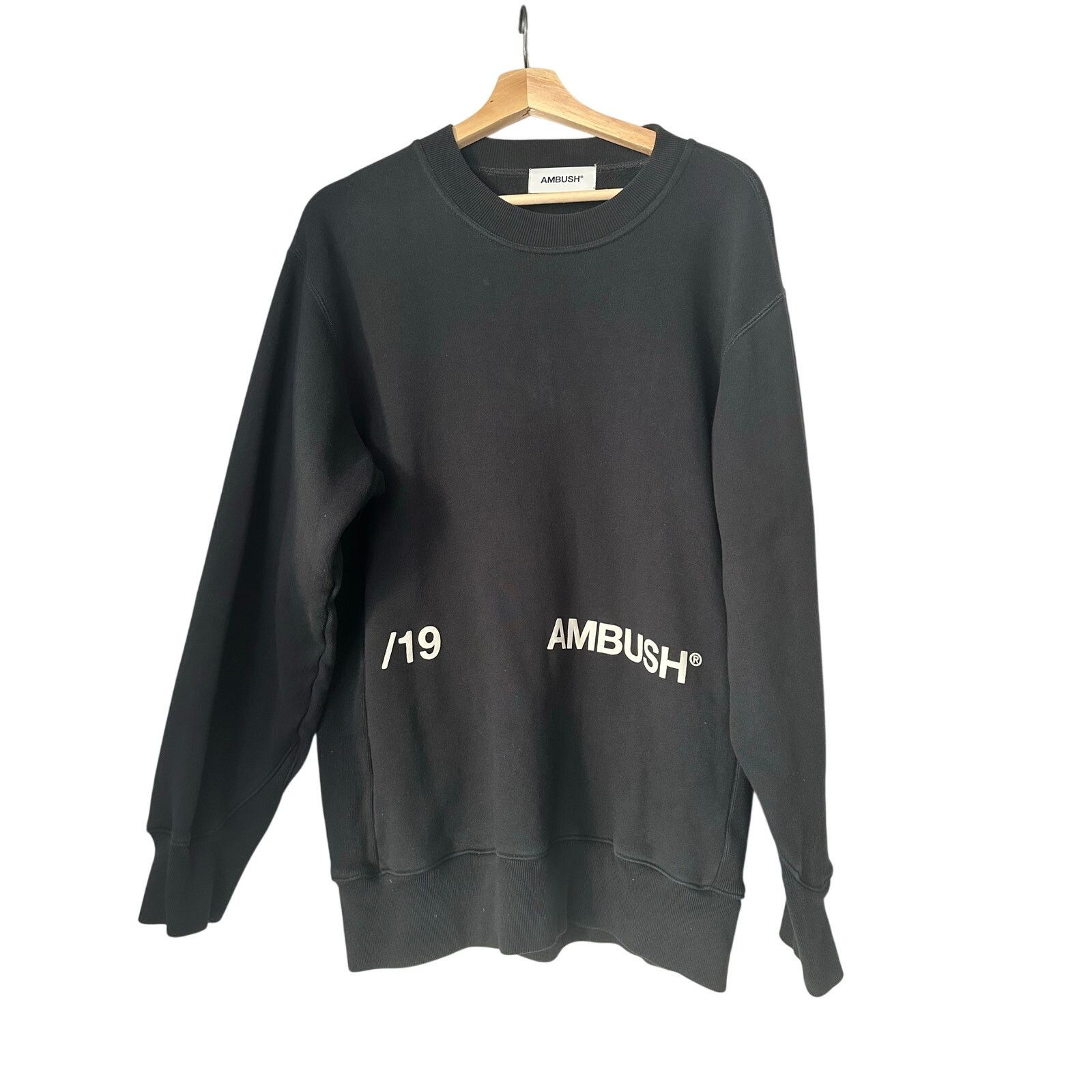 Ambush Design AMBUSH BLACK '19 LOGO Black Crewneck Sweatshirt Size 2 Size US S / EU 44-46 / 1 - 1 Thumbnail