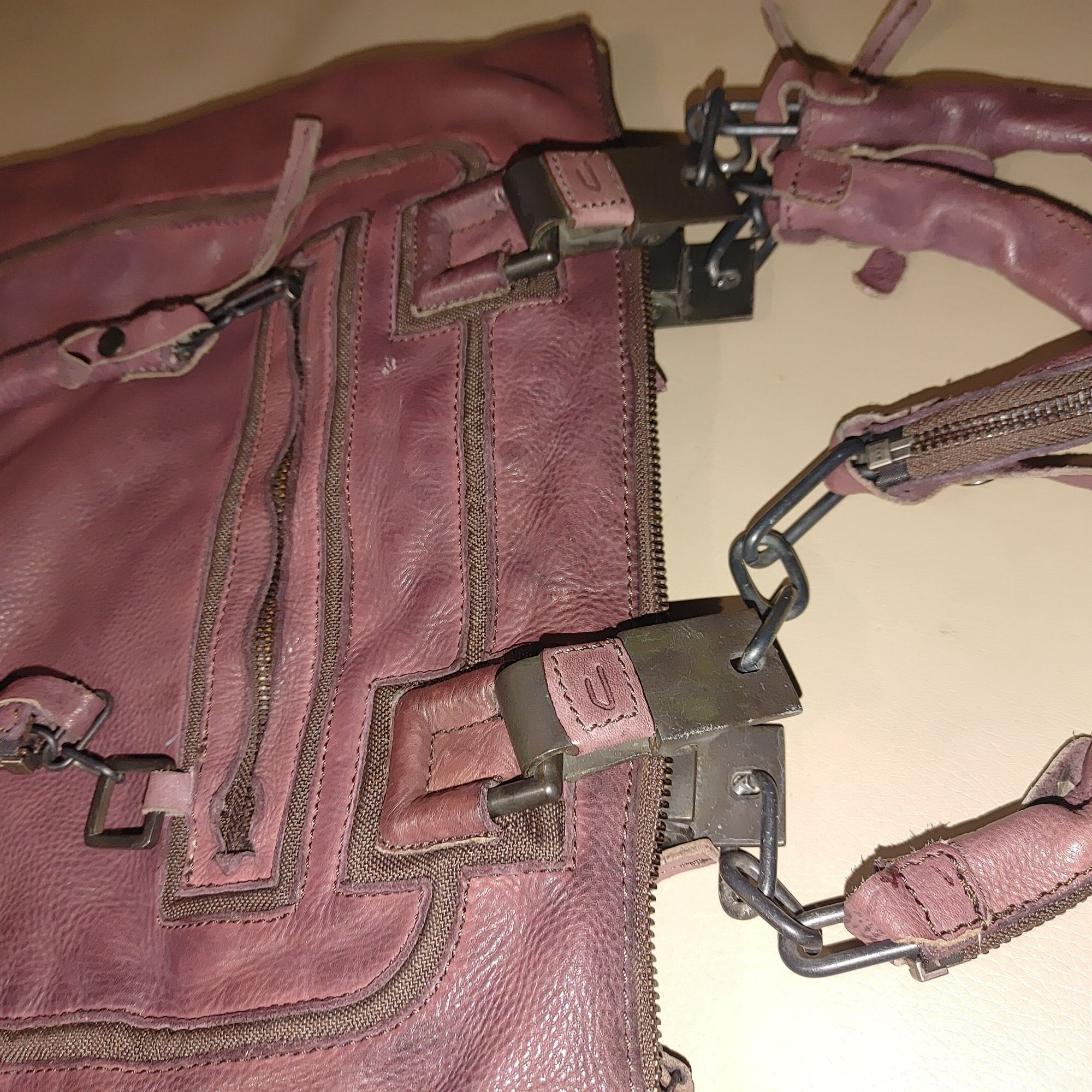Diesel Diesel Vintage Leather Handbag Tote Purse Heavy Hardware Bur Size ONE SIZE - 7 Thumbnail