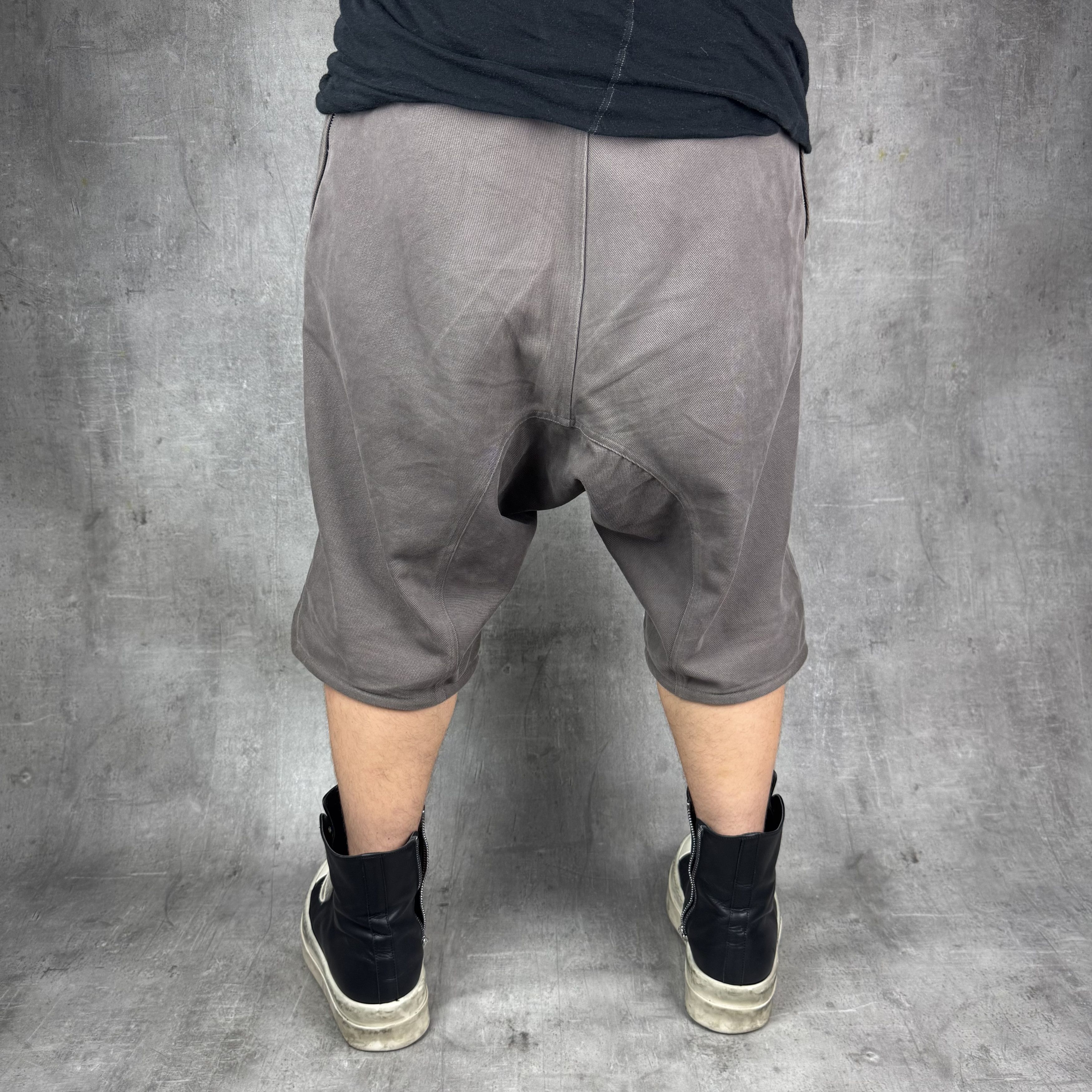 Rick Owens RICK OWENS FW22 Strobe Basket Swinger Shorts Dust Size US 32 / EU 48 - 5 Thumbnail