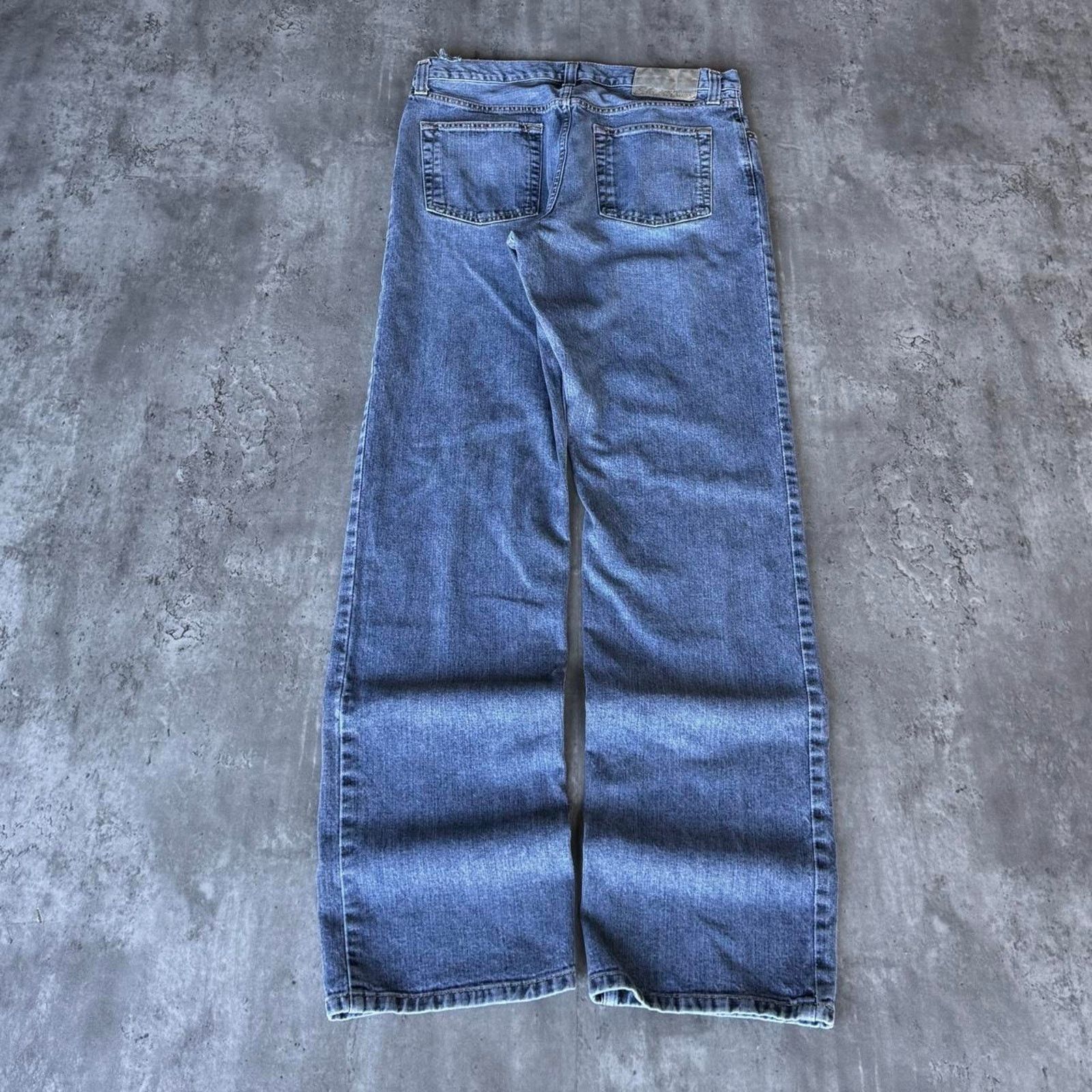 Eddie Bauer × Japanese Brand × Vintage Vintage Y2K Eddie Bauer Essential Grunge Opium Denim Jeans Size US 33 - 1 Thumbnail
