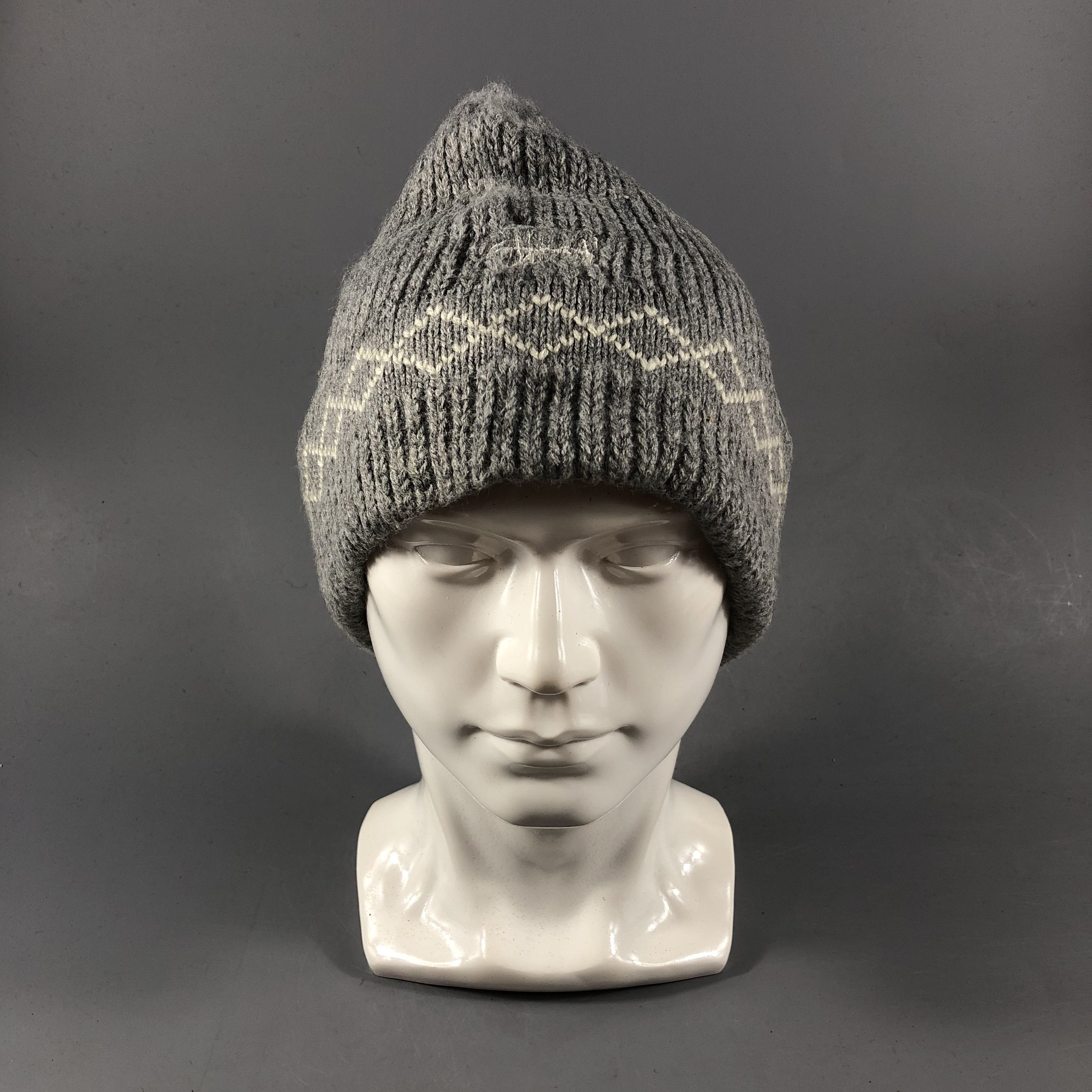 Stussy Stussy Knit Beanie Snowcap Snow Hat B861 Size ONE SIZE - 1 Thumbnail