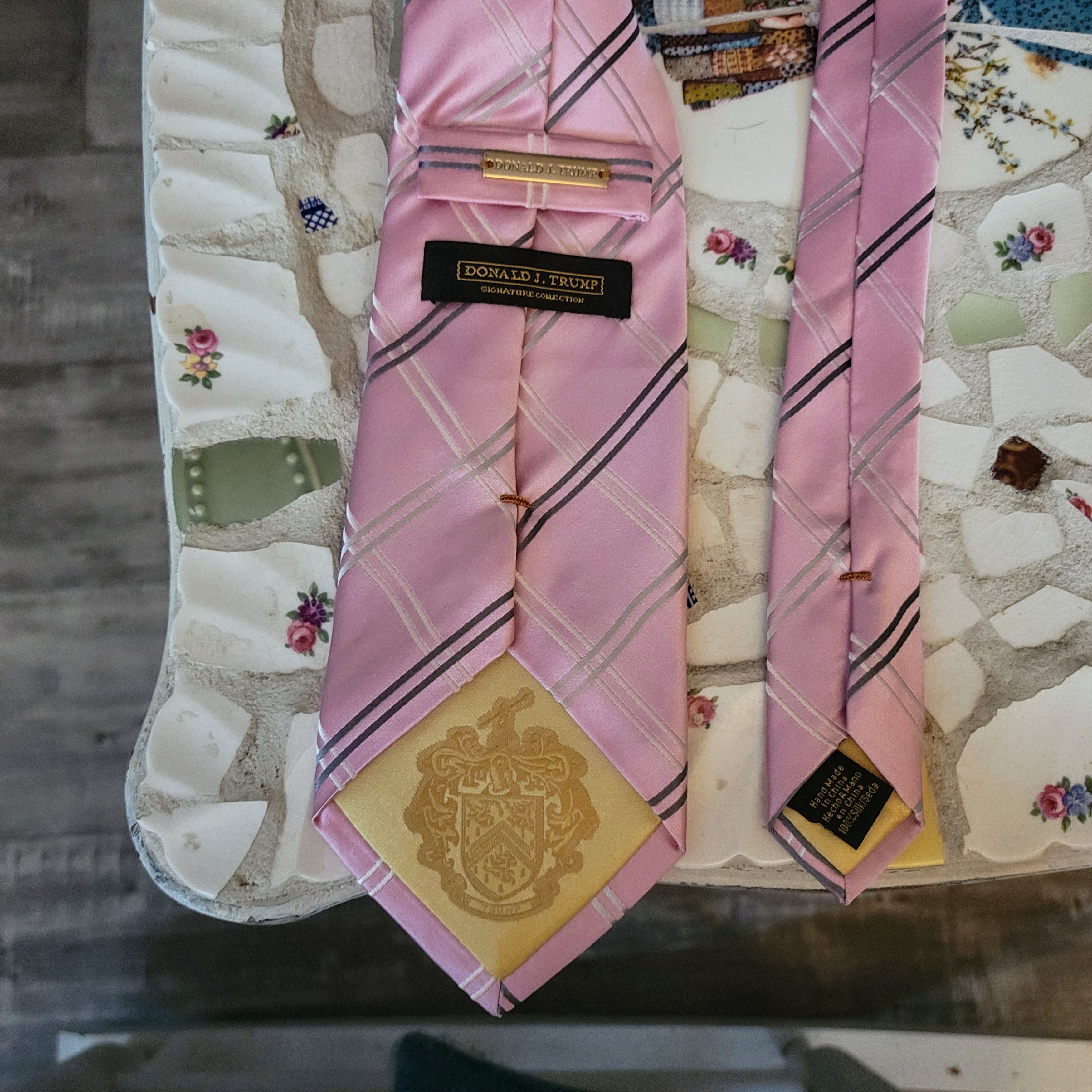 Donald Trump Donald J. Trump Signature Collection Silk Pink Striped tie Size ONE SIZE - 5 Thumbnail