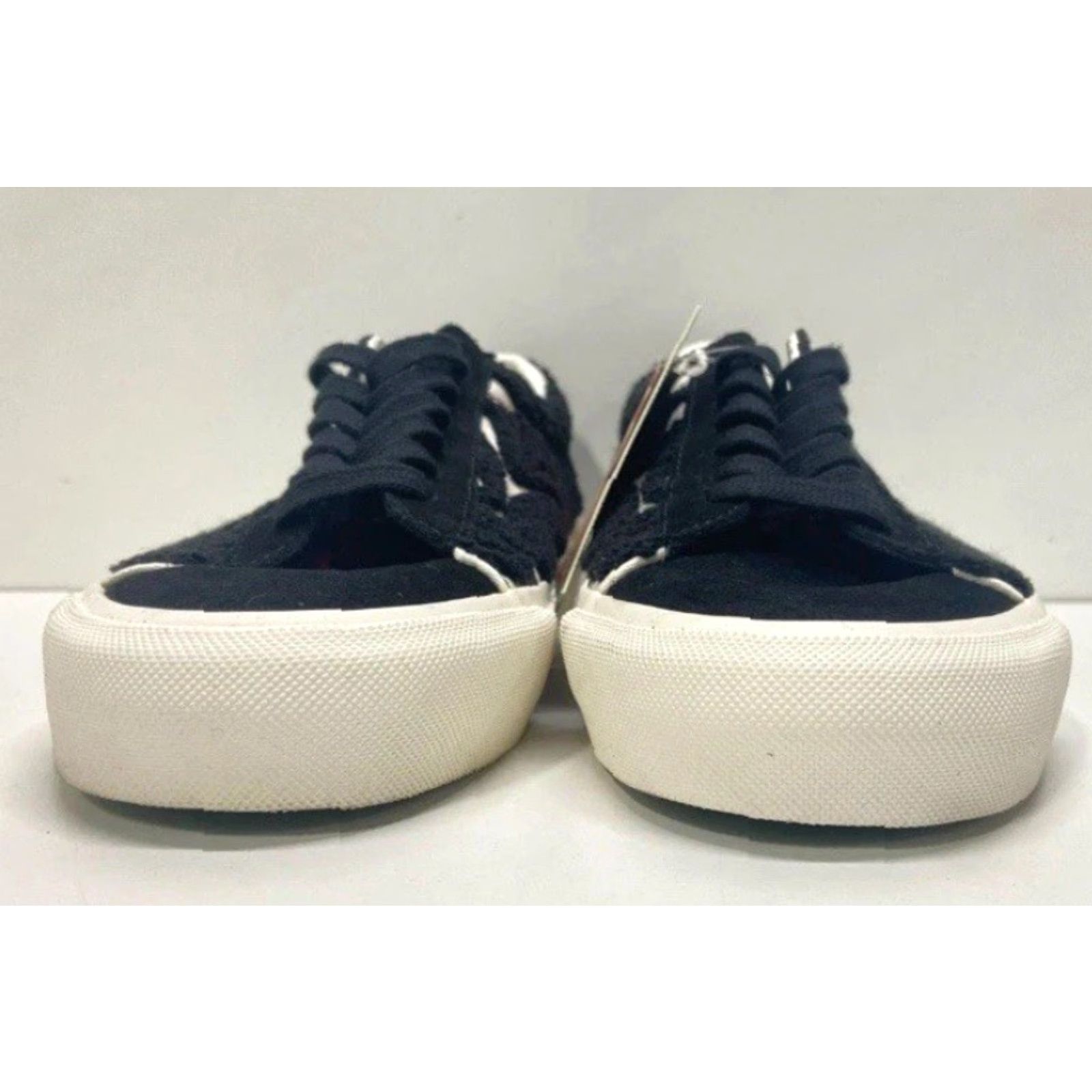 Vans VANS Sneakers Malibu 721278 Black White Men 6.5 Women 8 Casual Sneaker Size US 7 / IT 37 - 4 Thumbnail
