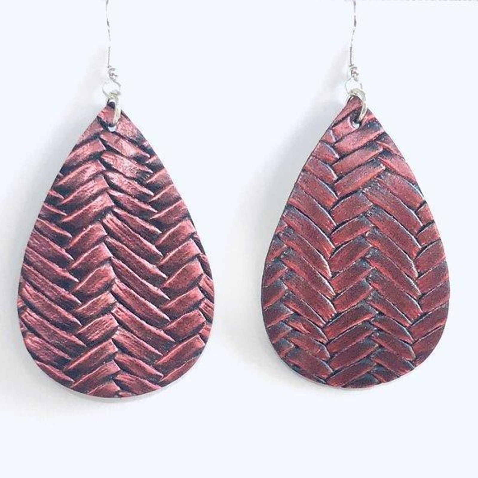 Other New Lightweight Faux Leather Maroon Braided Teardrop Earring Size ONE SIZE - 1 Preview