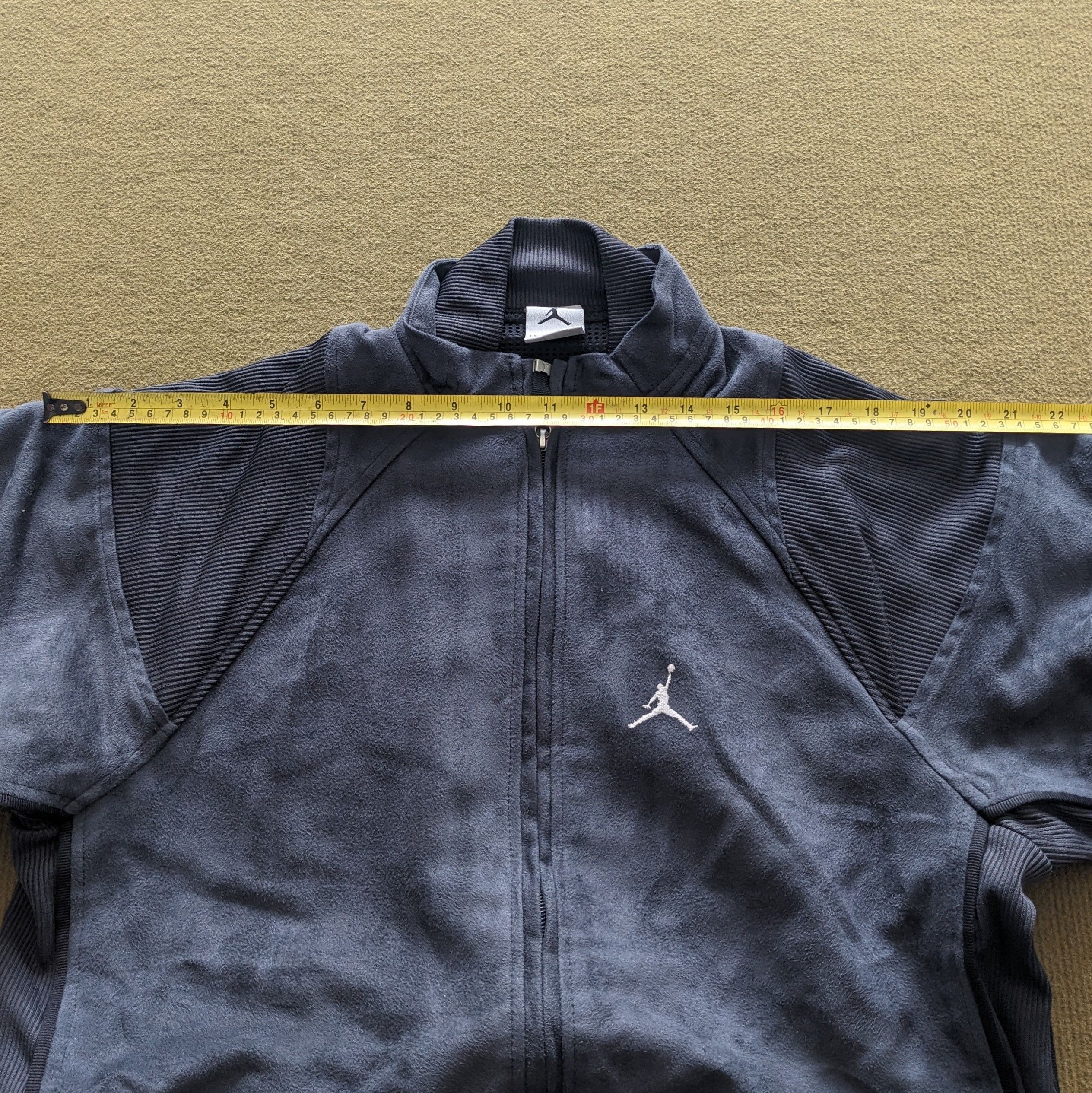 Other Vintage Air Jordan Small Logo Fleece Jacket Size US S / EU 44-46 / 1 - 4 Thumbnail