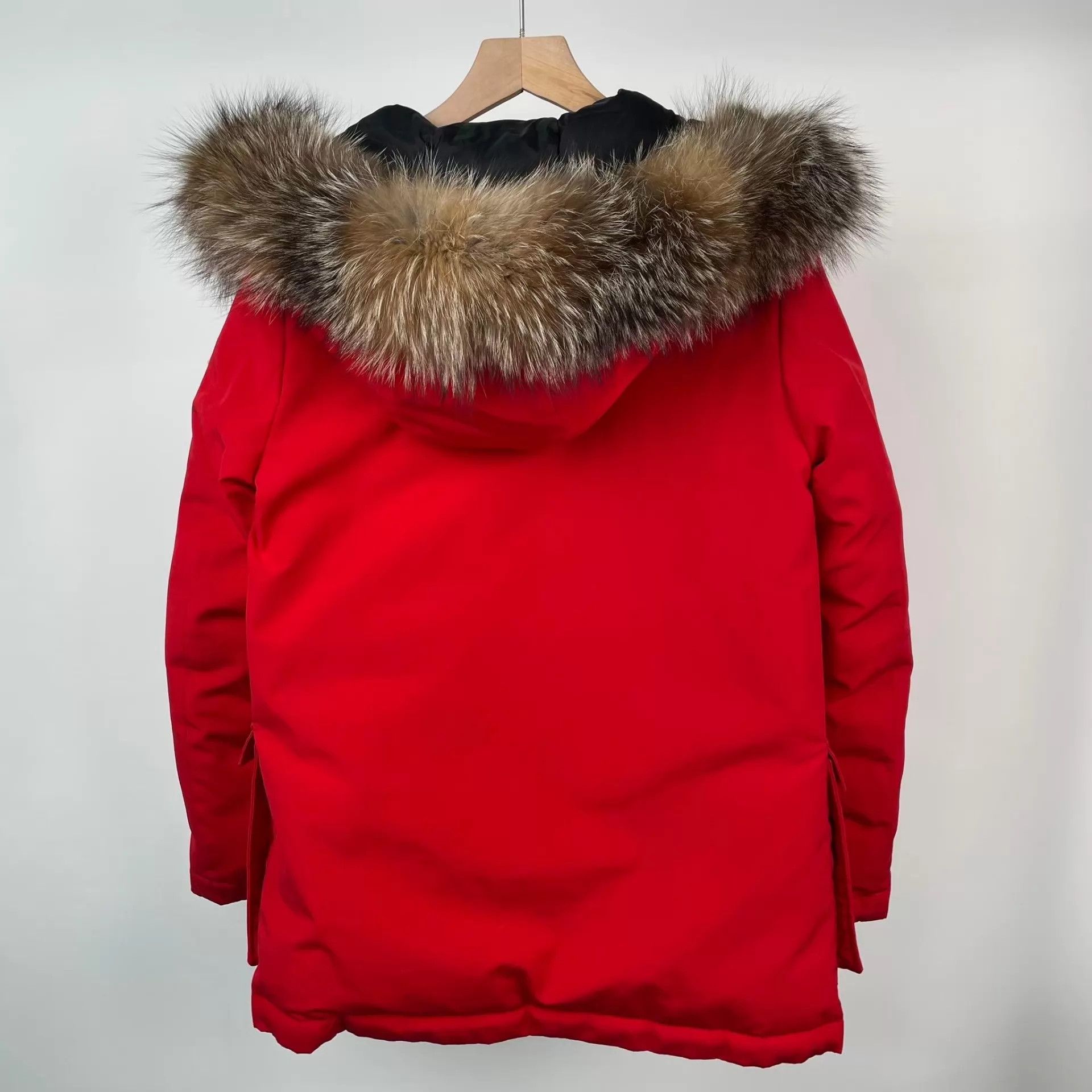 Moncler Moncler Red Down Jacket 0 260418XRB9R07 Size XS / US 0-2 / IT 36-38 - 2 Thumbnail