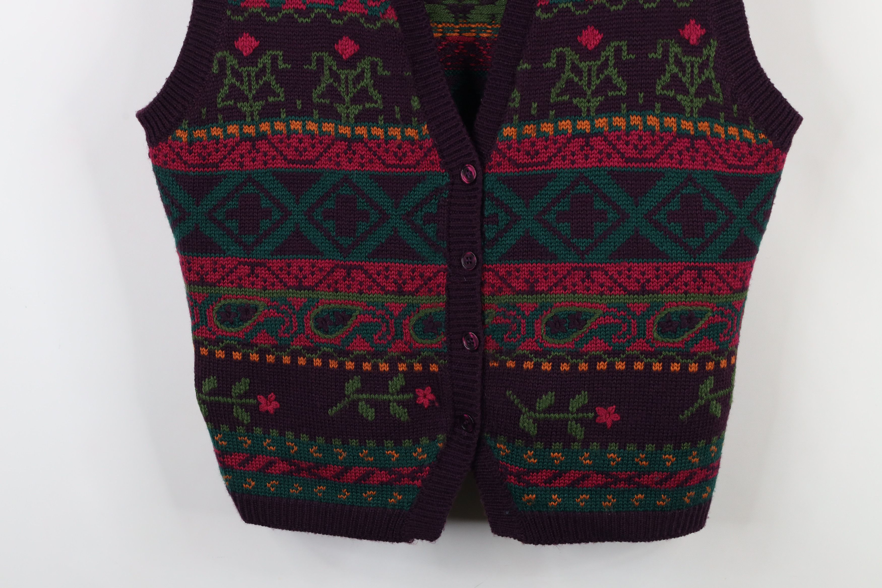Vintage Vintage 90s Streetwear Wool Fair Isle Flower Sweater Vest Size L / US 10 / IT 46 - 3 Thumbnail