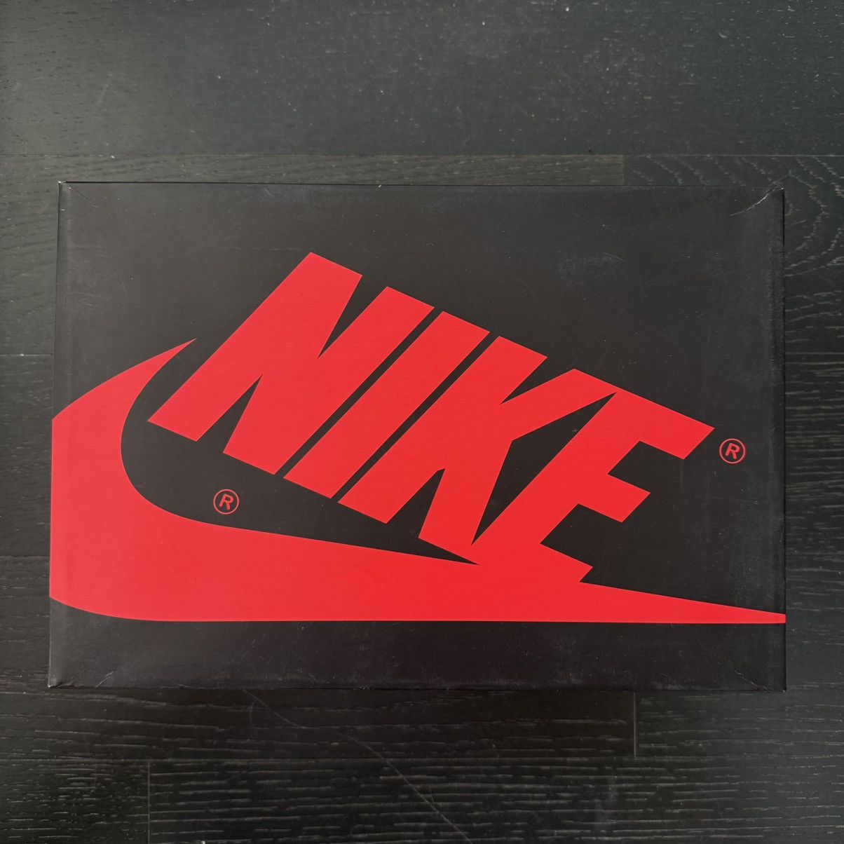 Jordan Brand 2016 Air Jordan 1 Retro High OG Black Toe Size US 10 / EU 43 - 11 Thumbnail
