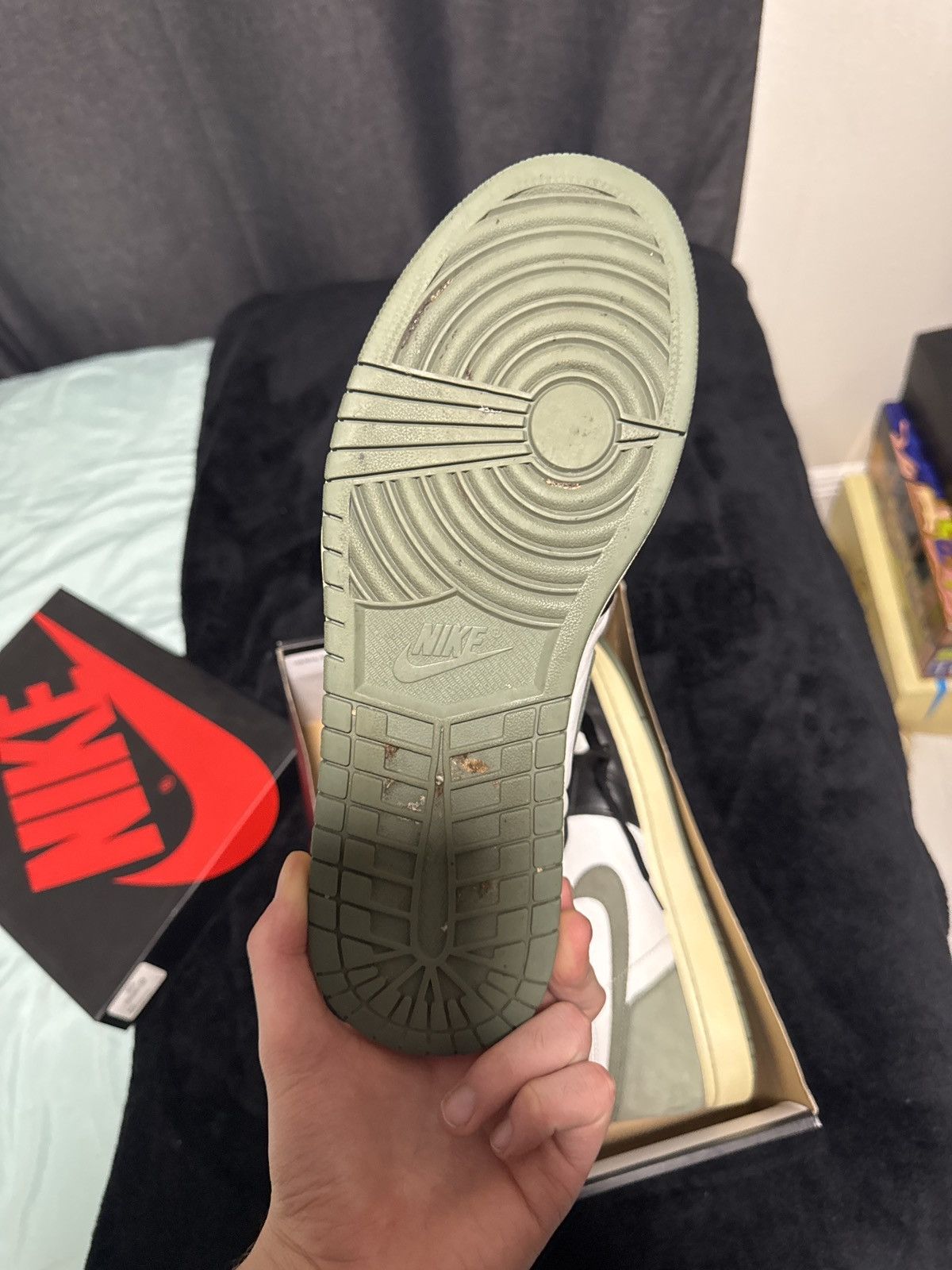 Jordan Brand Jordan 1 clay green Size US 12 / EU 45 - 5 Thumbnail