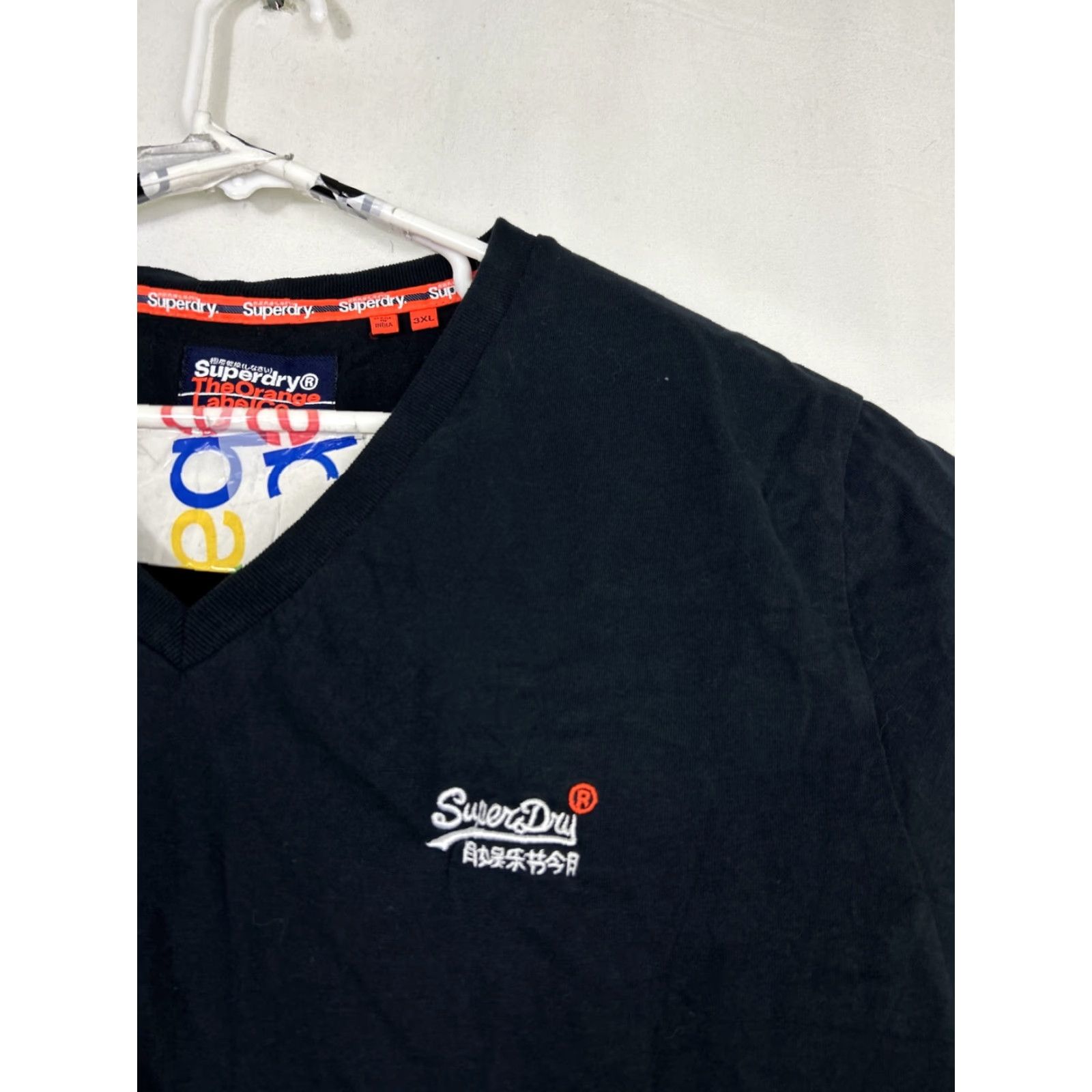 Superdry VINTAGE Superdry Orange Label Womens T-Shirt Black V-Neck Short Sleeve 3XL XXL Update? Size XXL / US 16-18 / IT 52-54 - 5 Thumbnail