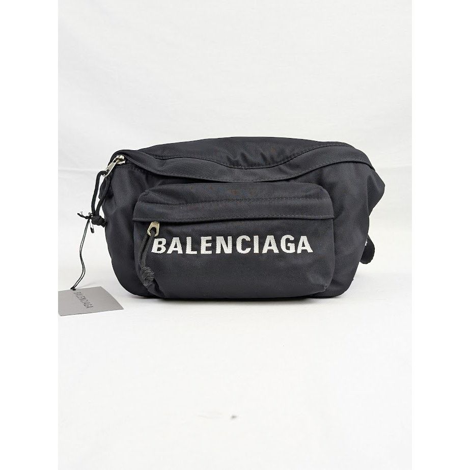 Balenciaga o1rshd1 Size: OS / Logo Sport Wheel Beltpack in Black Size ONE SIZE - 2 Thumbnail