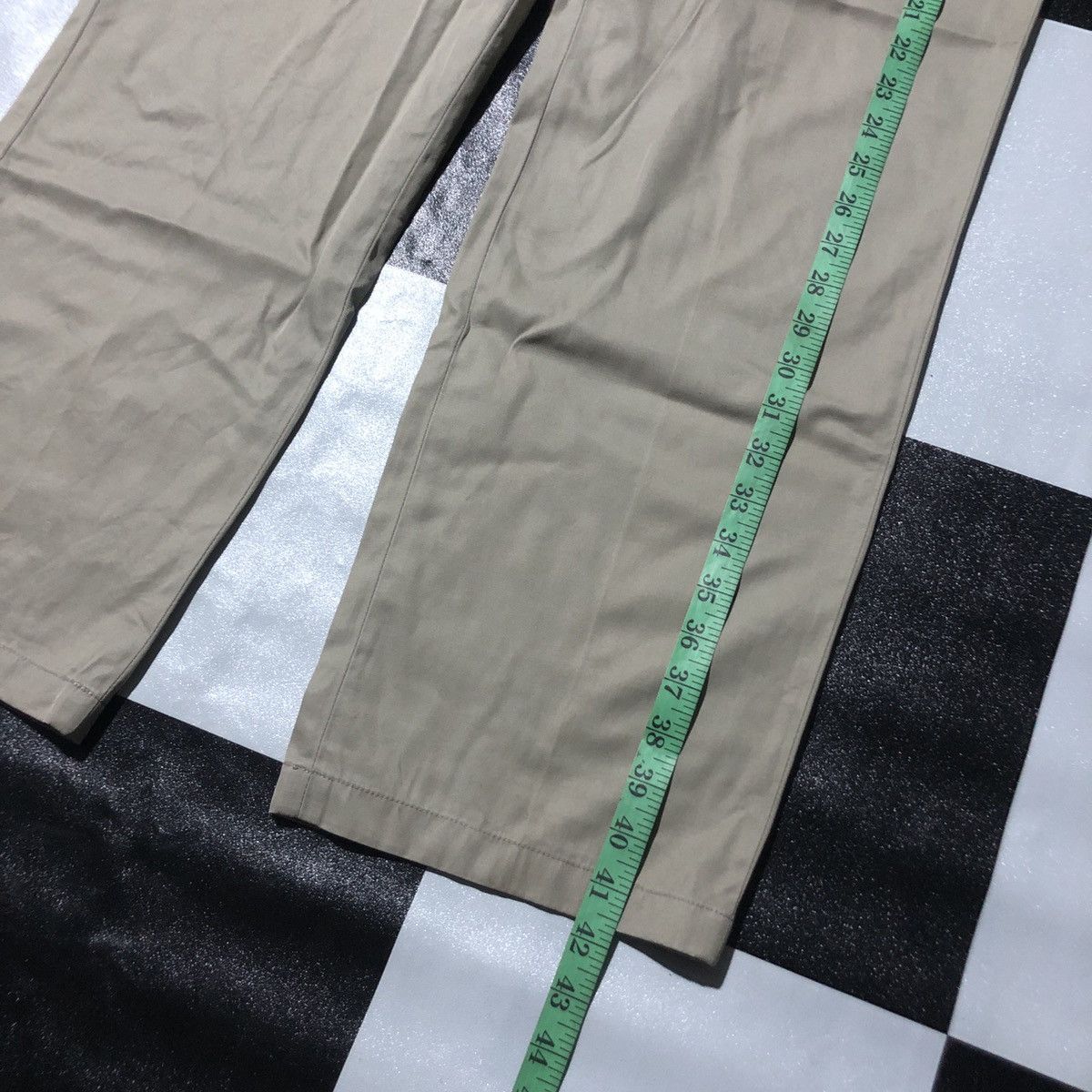 Yves Saint Laurent Yves Saint Laurent Casual Pants Size US 36 / EU 52 - 11 Thumbnail
