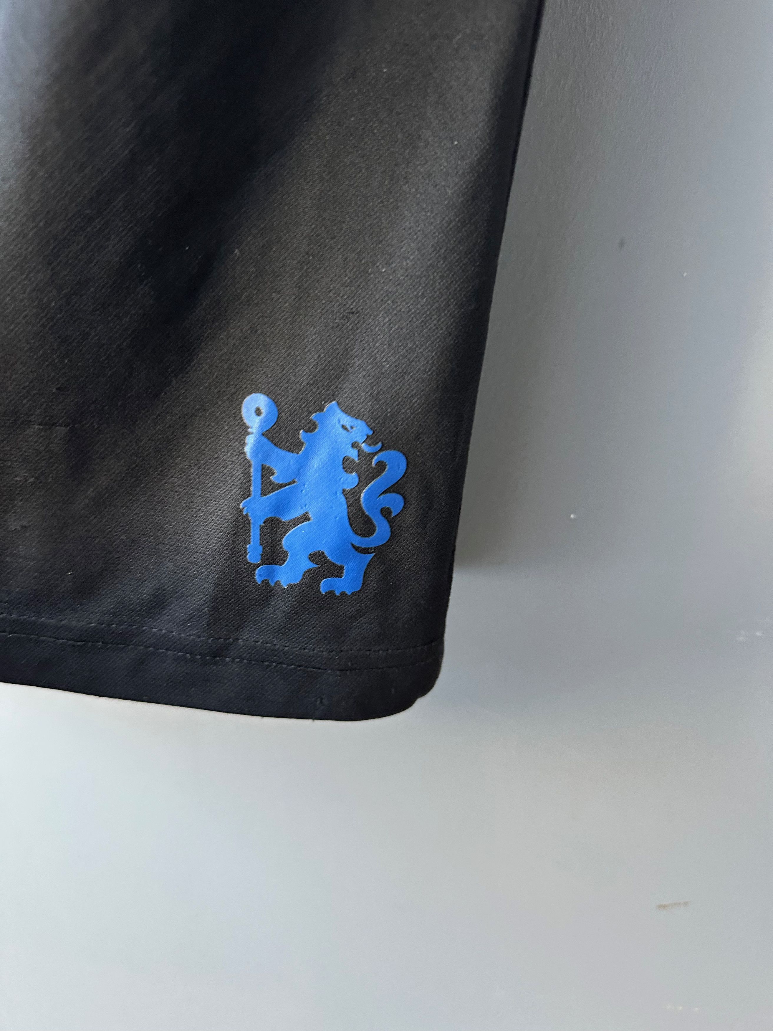 Adidas 2008 2009 Adidas Chelsea Training jersey football Size US M / EU 48-50 / 2 - 8 Thumbnail