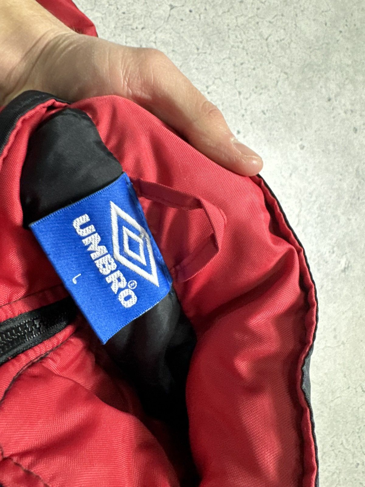 Umbro Umbro FC Manchester United Vintage 90’s Football Jacket Size US L / EU 52-54 / 3 - 8 Thumbnail