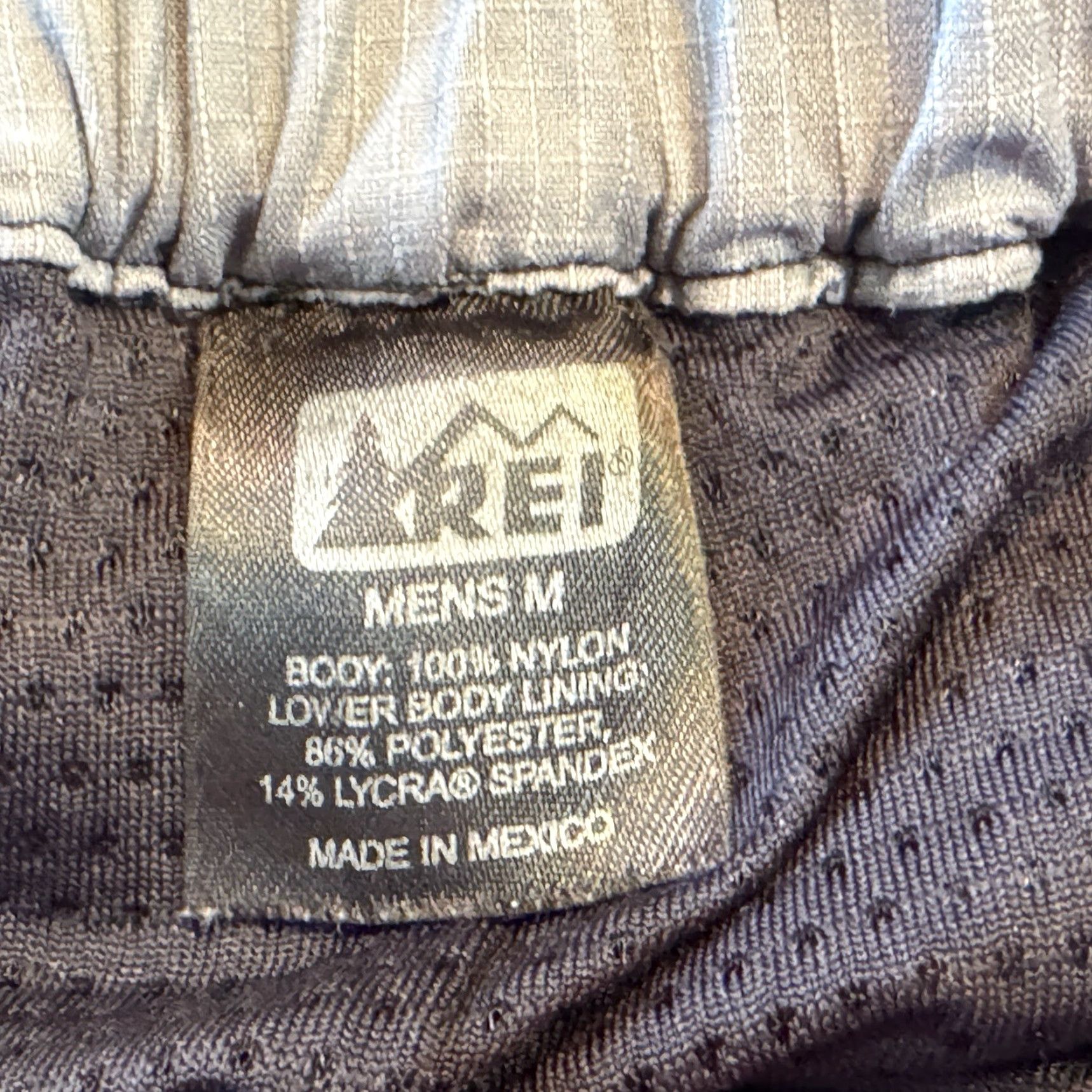 Vintage REI Riding Outdoor Ripstop Shorts Mens Medium Gray Elastic Belted Waist Padded Lined Pockets Cargo Outdoor 90s? Size US 31 - 6 Thumbnail