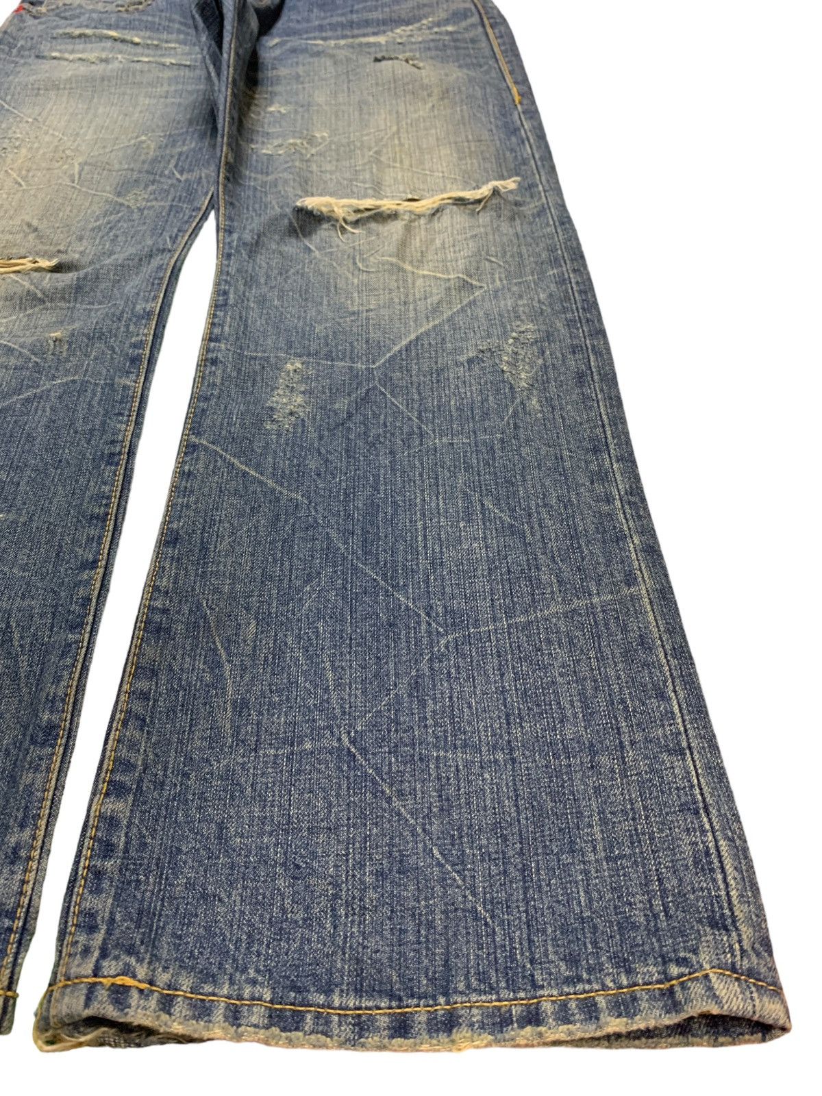Japanese Brand Vintage Japanese Brand Mud Wash Distressed Baggy Jeans Size US 35 - 7 Thumbnail
