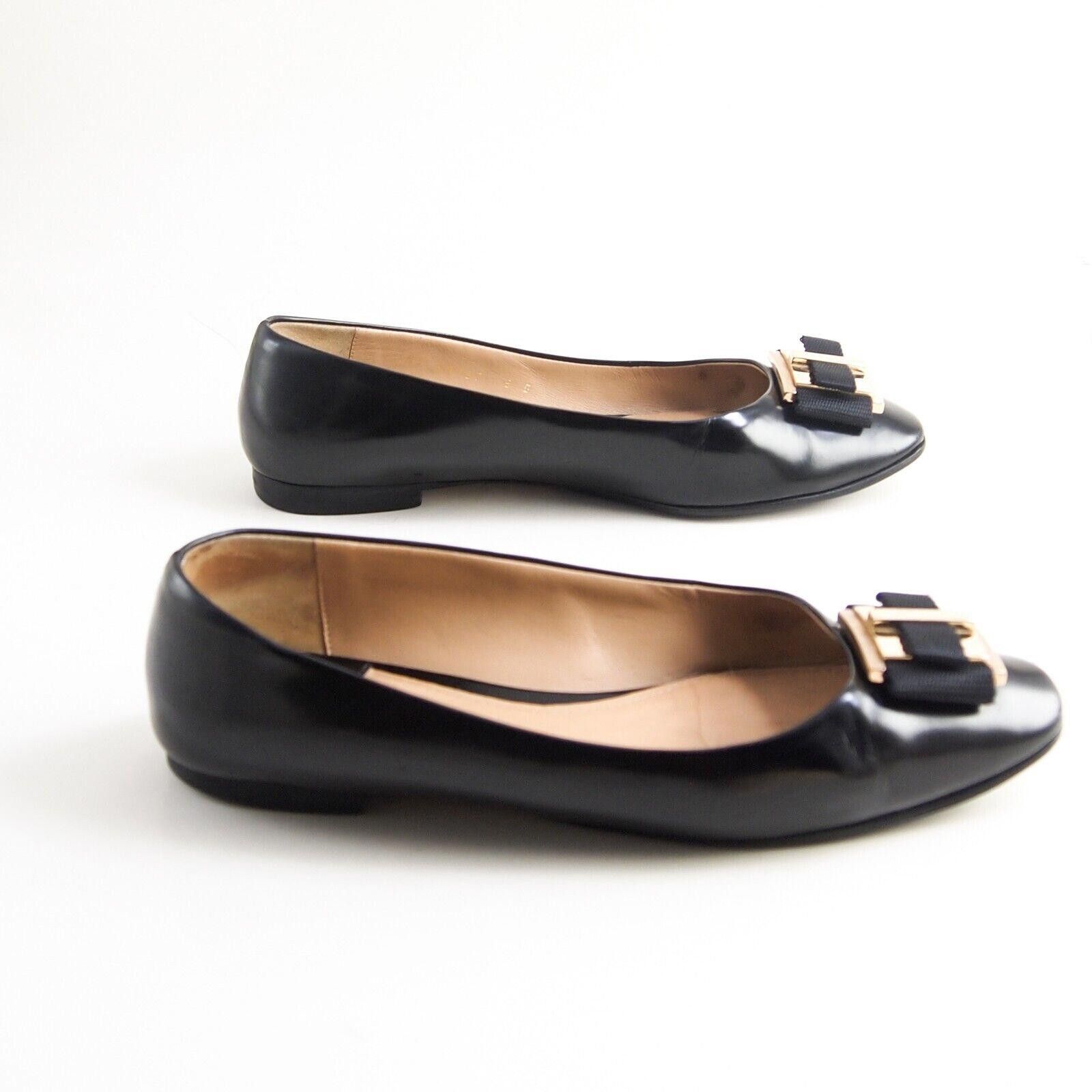 Salvatore Ferragamo Ferragamo Vara Flats Black Leather EU 38.5 US 8 D Size US 8 / IT 38 - 7 Thumbnail