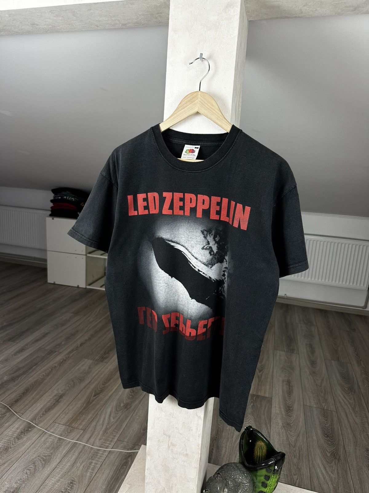 Led Zeppelin Vintage Sun Faded Led Zeppelin Tee T-Shirt Y2K Size US L / EU 52-54 / 3 - 1 Thumbnail