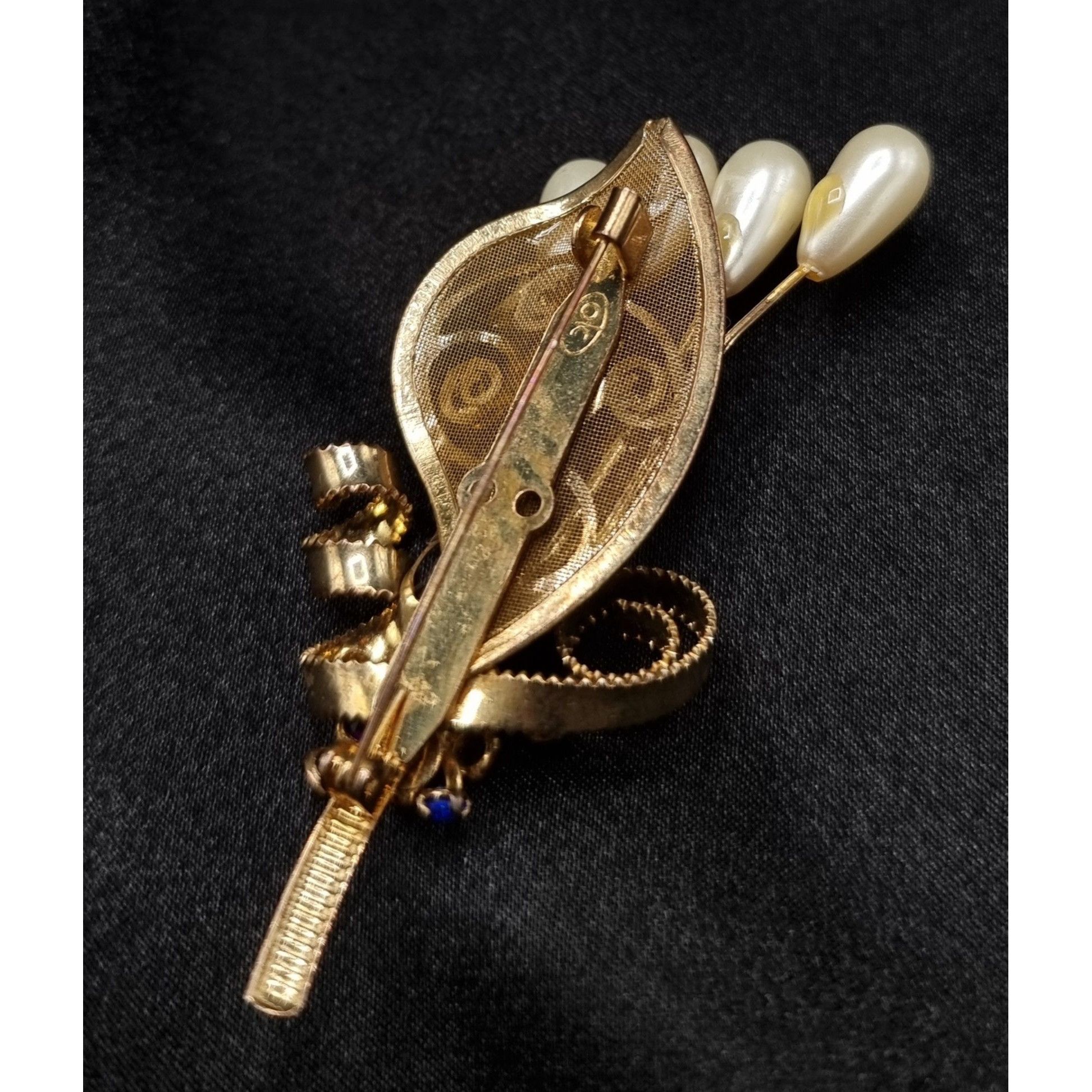 Vintage Vintage 1960s OTC International Gold-Tone Brooch Size ONE SIZE - 4 Thumbnail